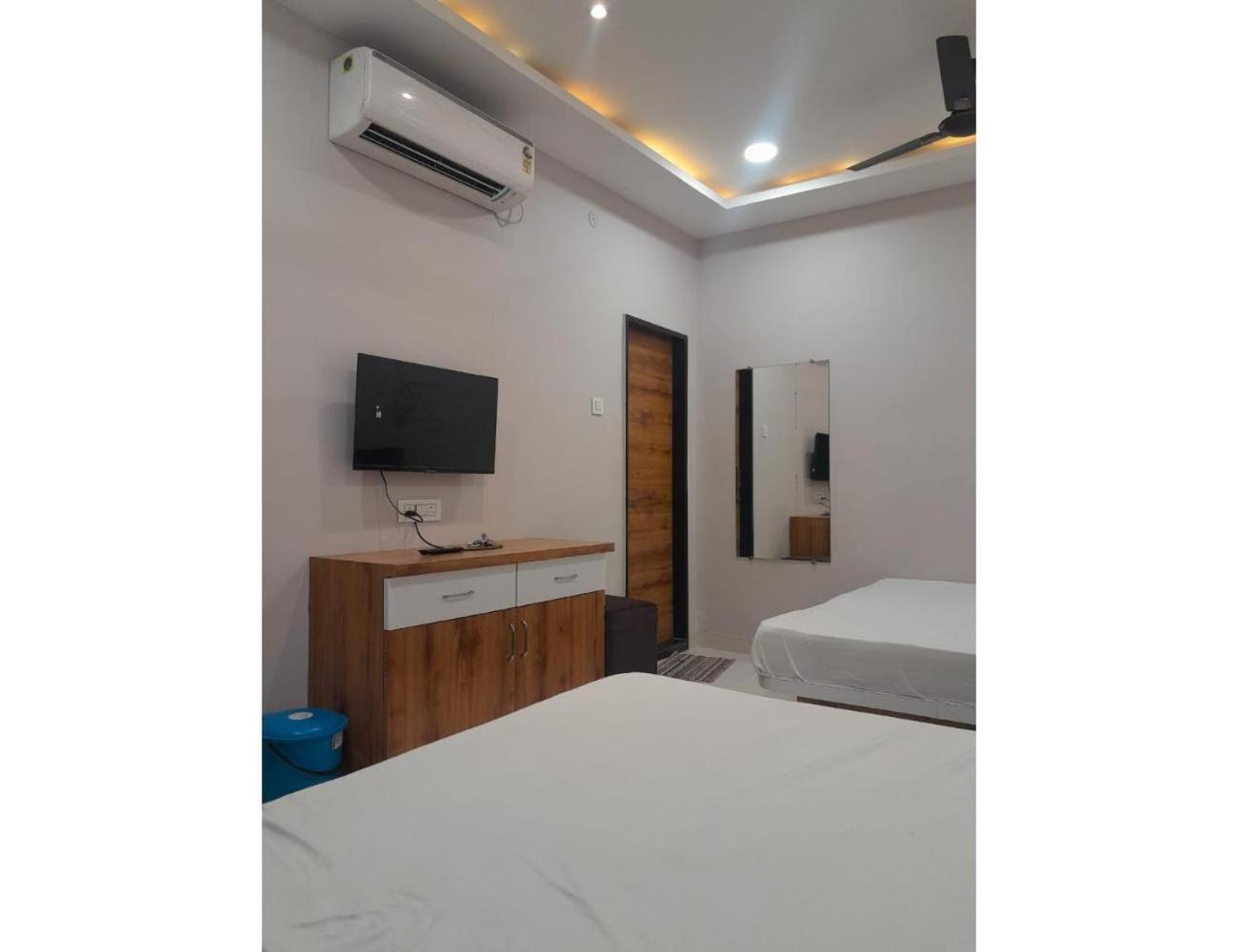 Hotel Mahadev Kripa, Kothi