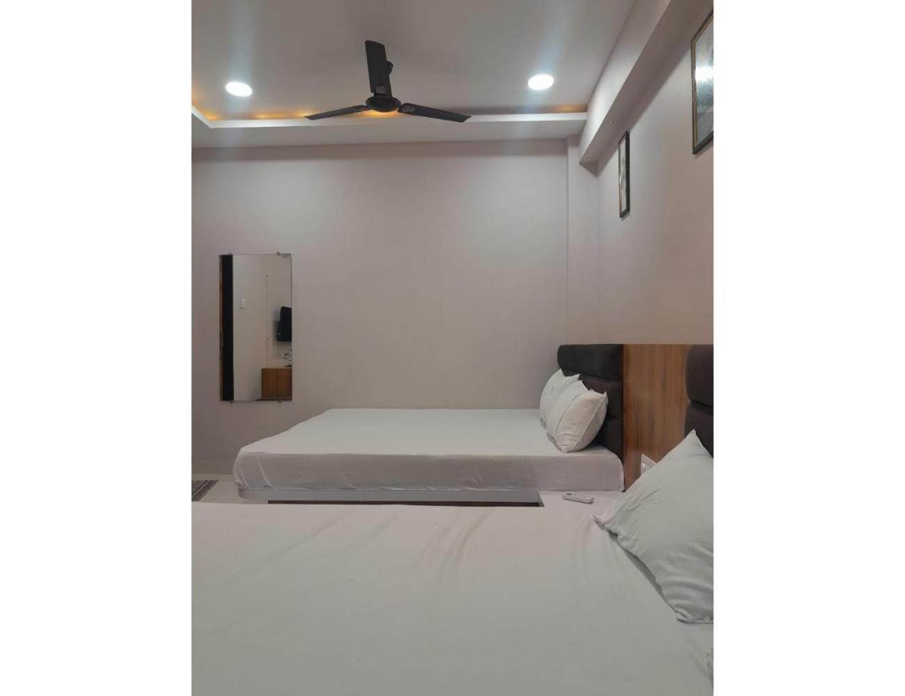 Hotel Mahadev Kripa, Kothi