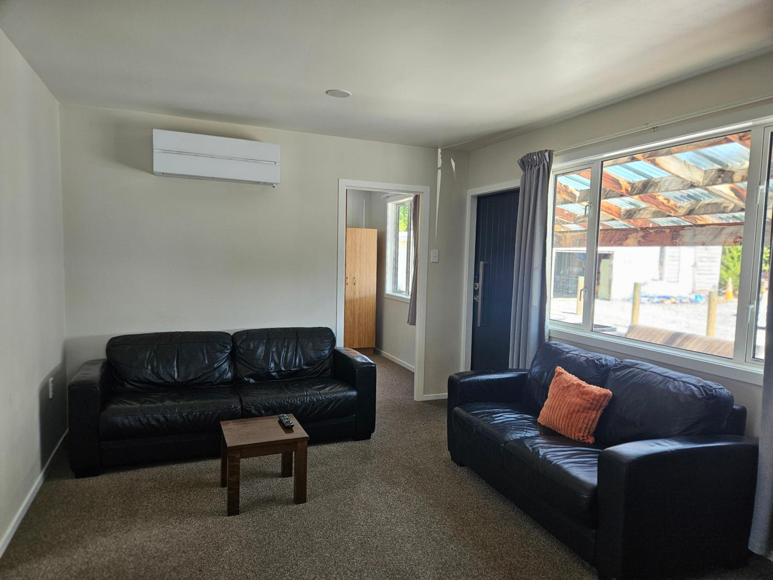 Modernised Mackenzie with central location.