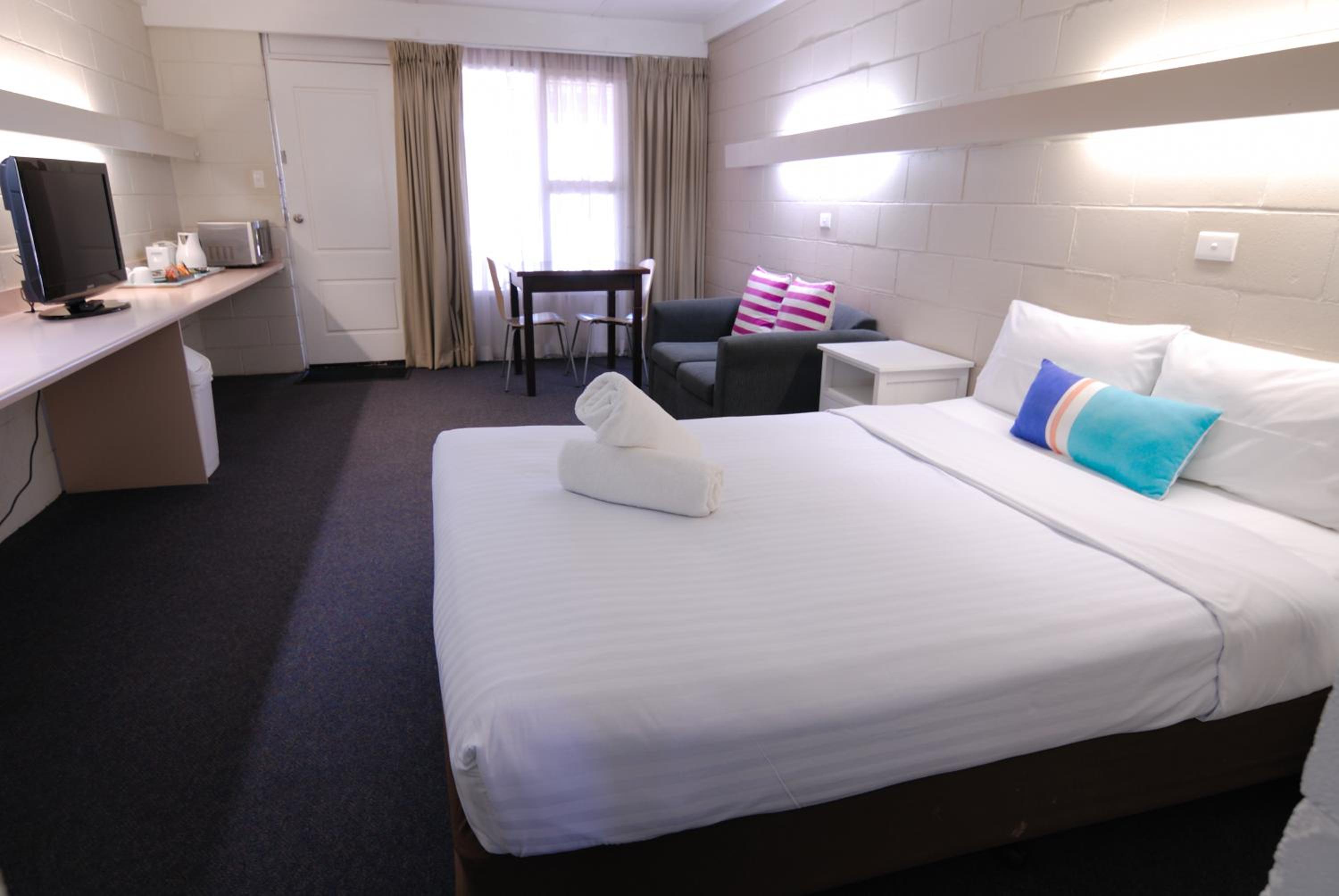 Mayfair Motel