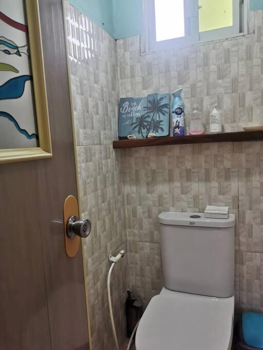 1bedroom with bathroom view 3
