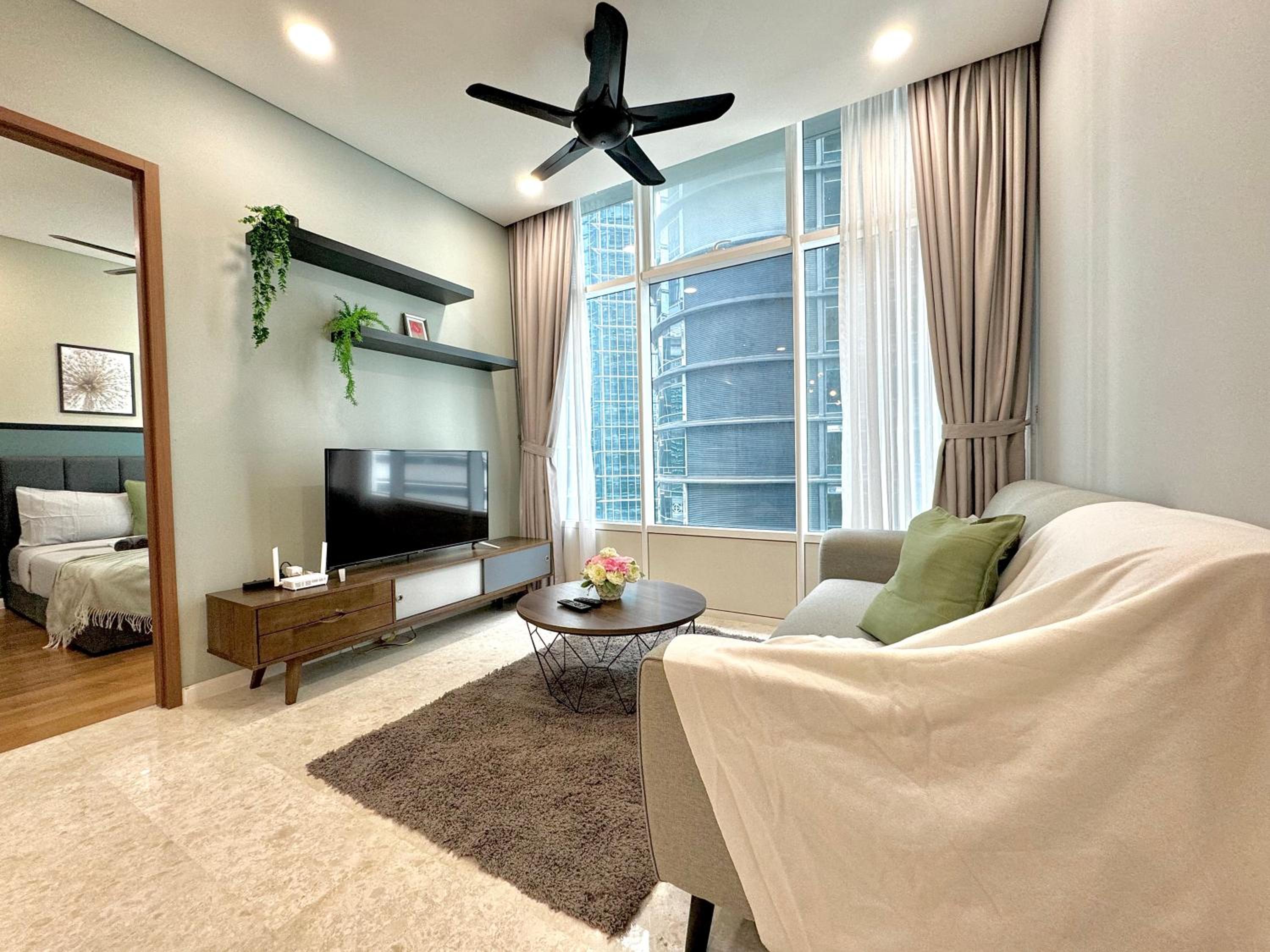 Sky Suites Deluxe 3BR Suite at KLCC