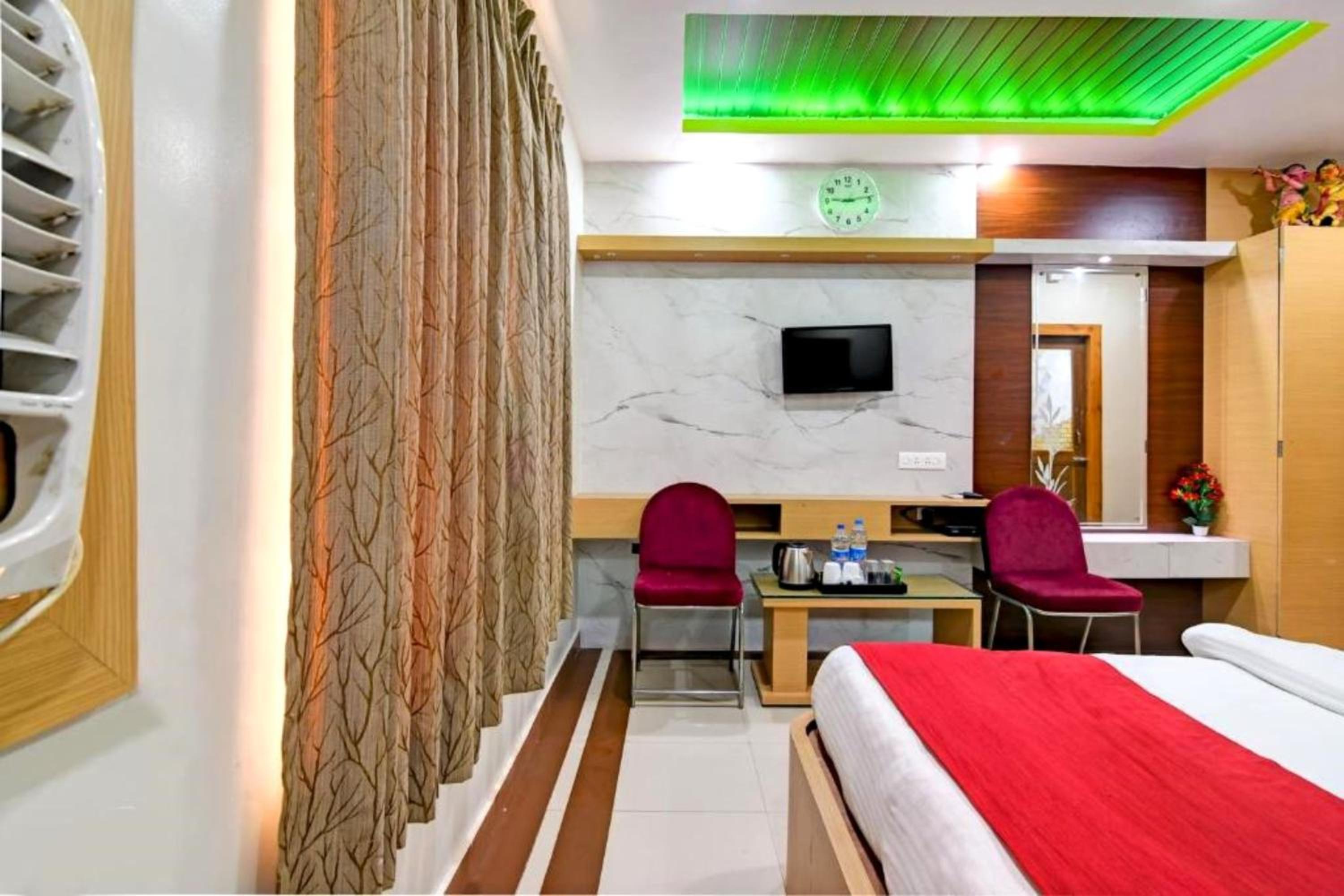 Hotel A-shray Swargadwar Puri Near -Golden-Sea-Beach-and Temple-with-Lift-Wifi-Restaurant-Parking facilities-Newly Decorated Room-with-Prime-Location