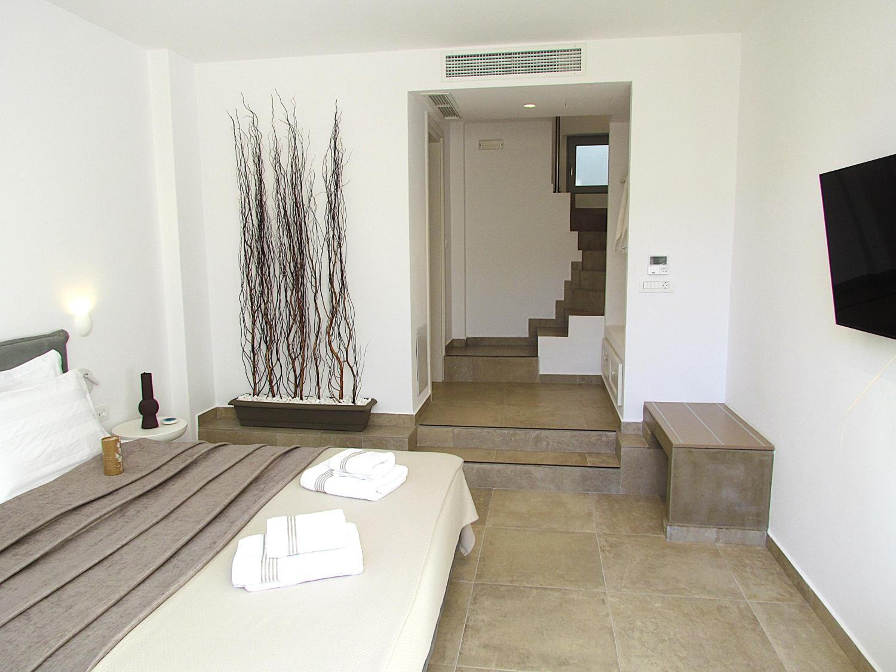Orelia Luxury Villas