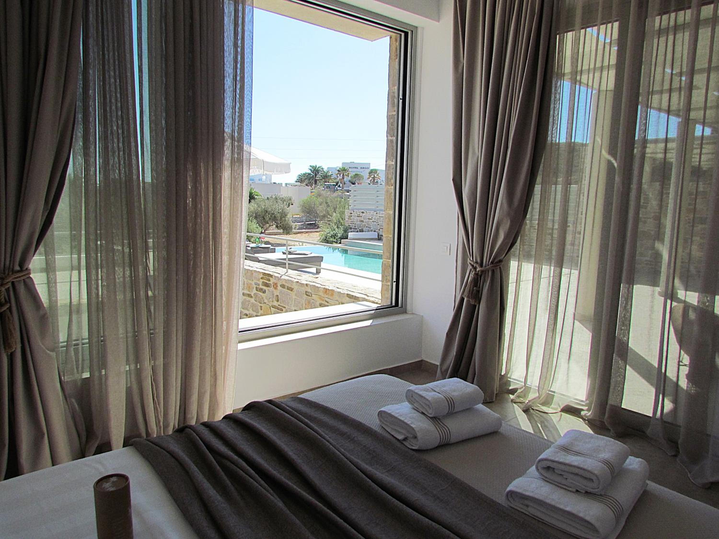 Orelia Luxury Villas