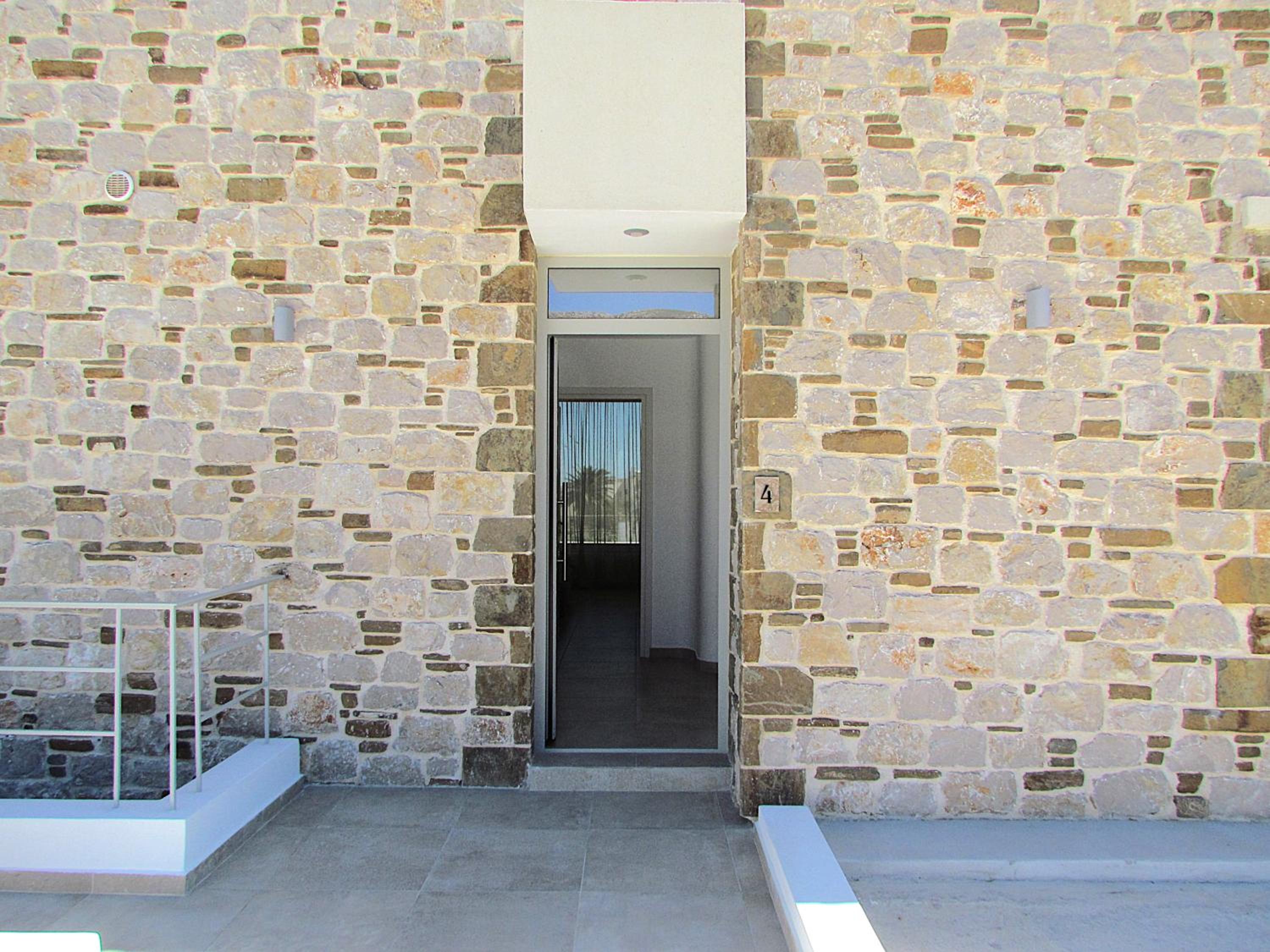 Orelia Luxury Villas