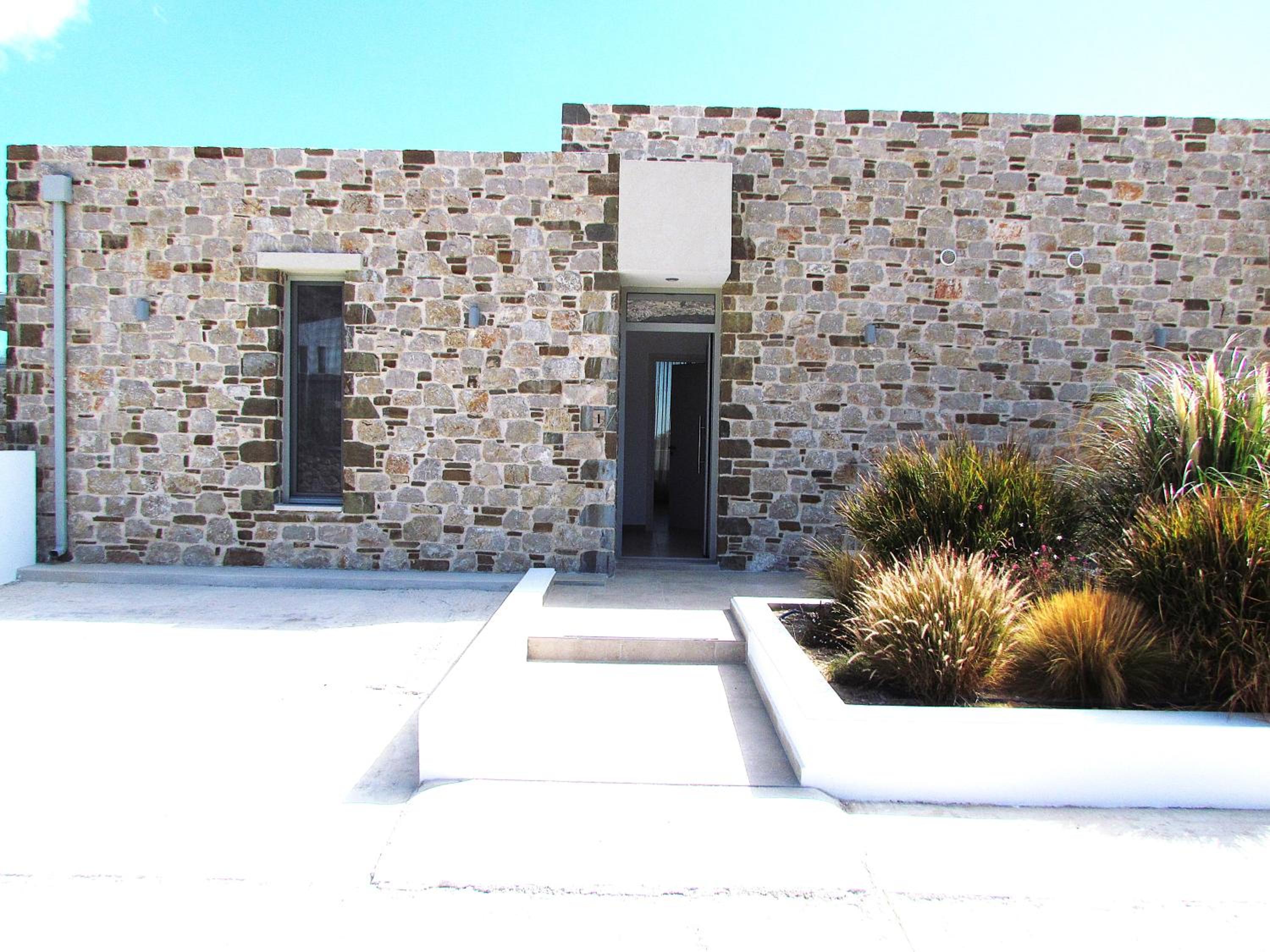 Orelia Luxury Villas