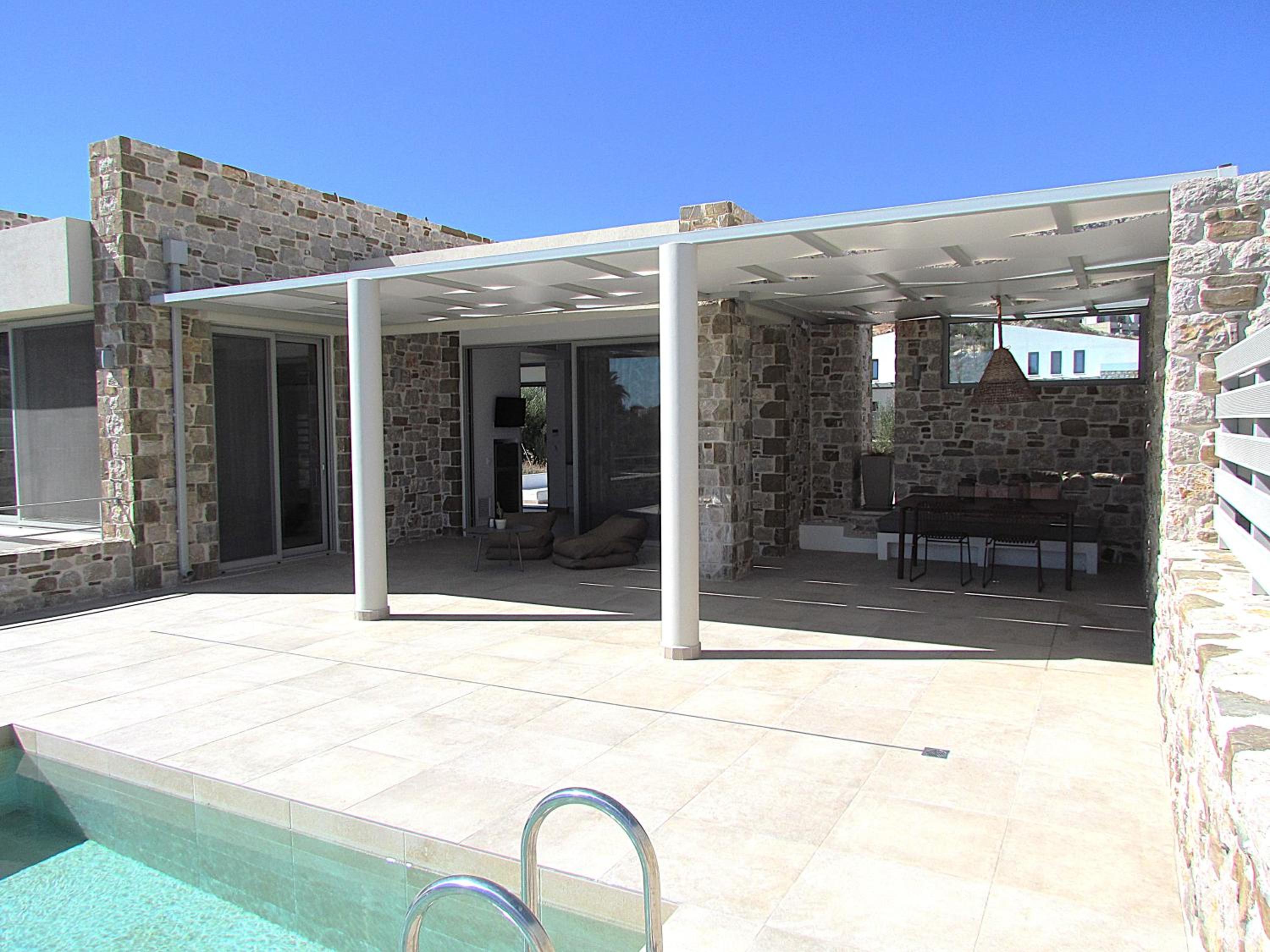 Orelia Luxury Villas