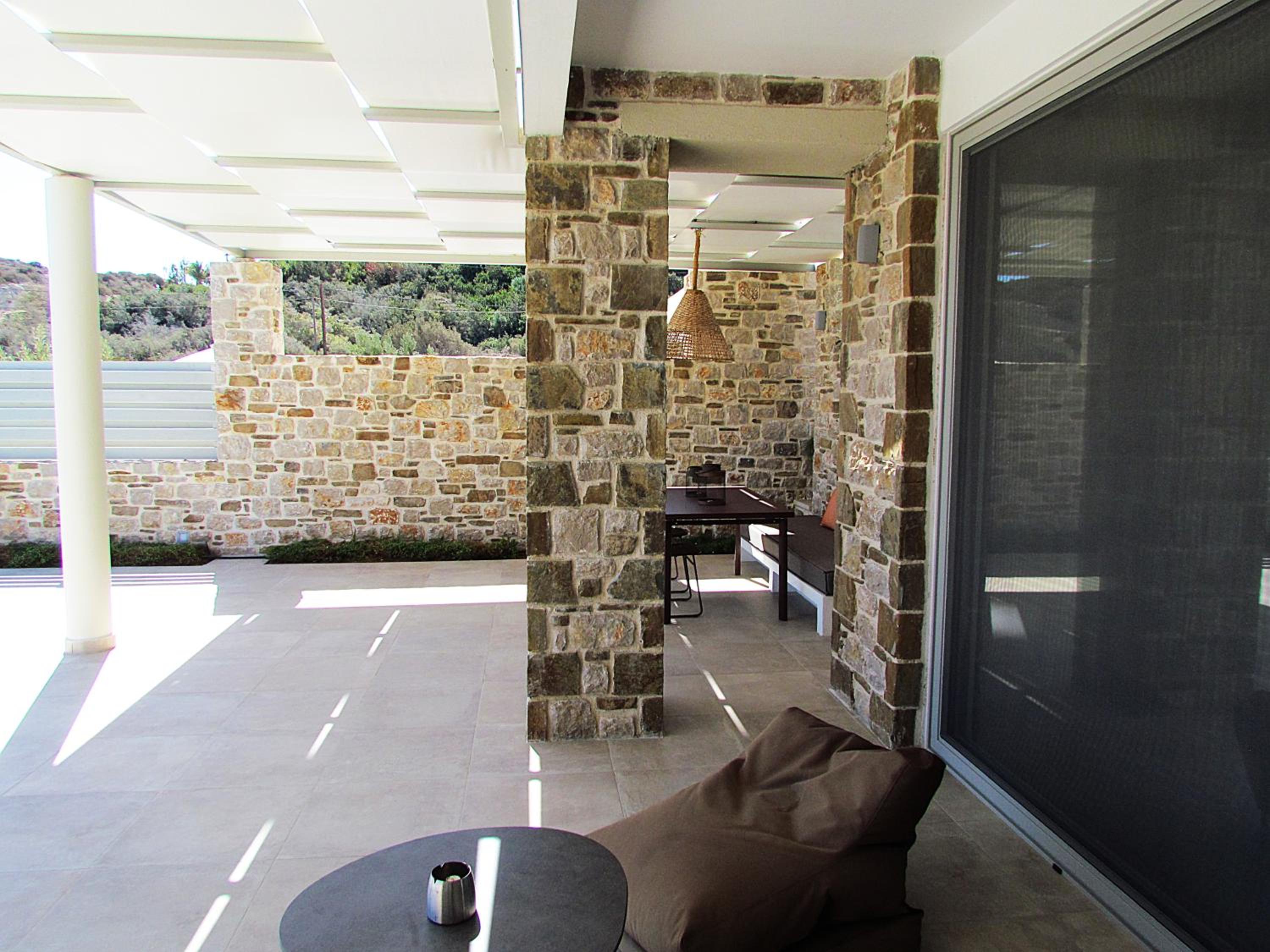 Orelia Luxury Villas