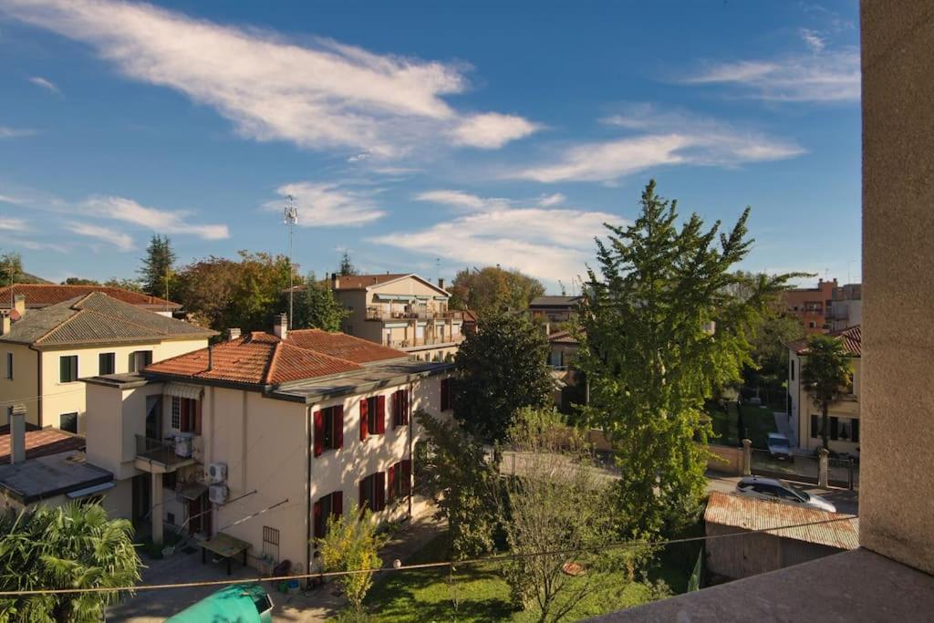 Venice Family House
