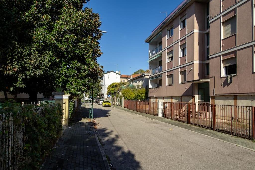 Venice Family House