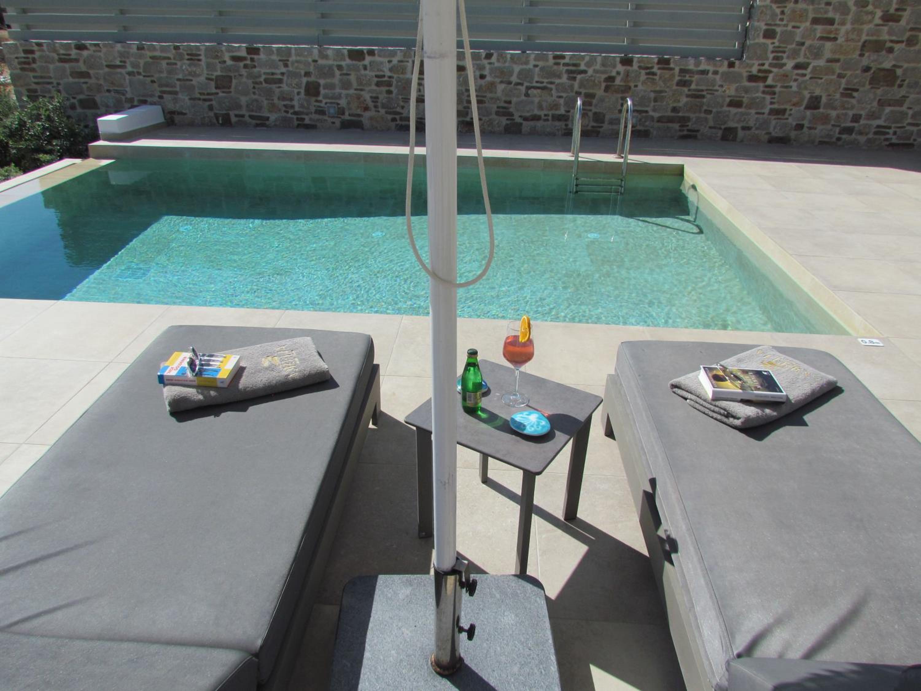 Orelia Luxury Villas