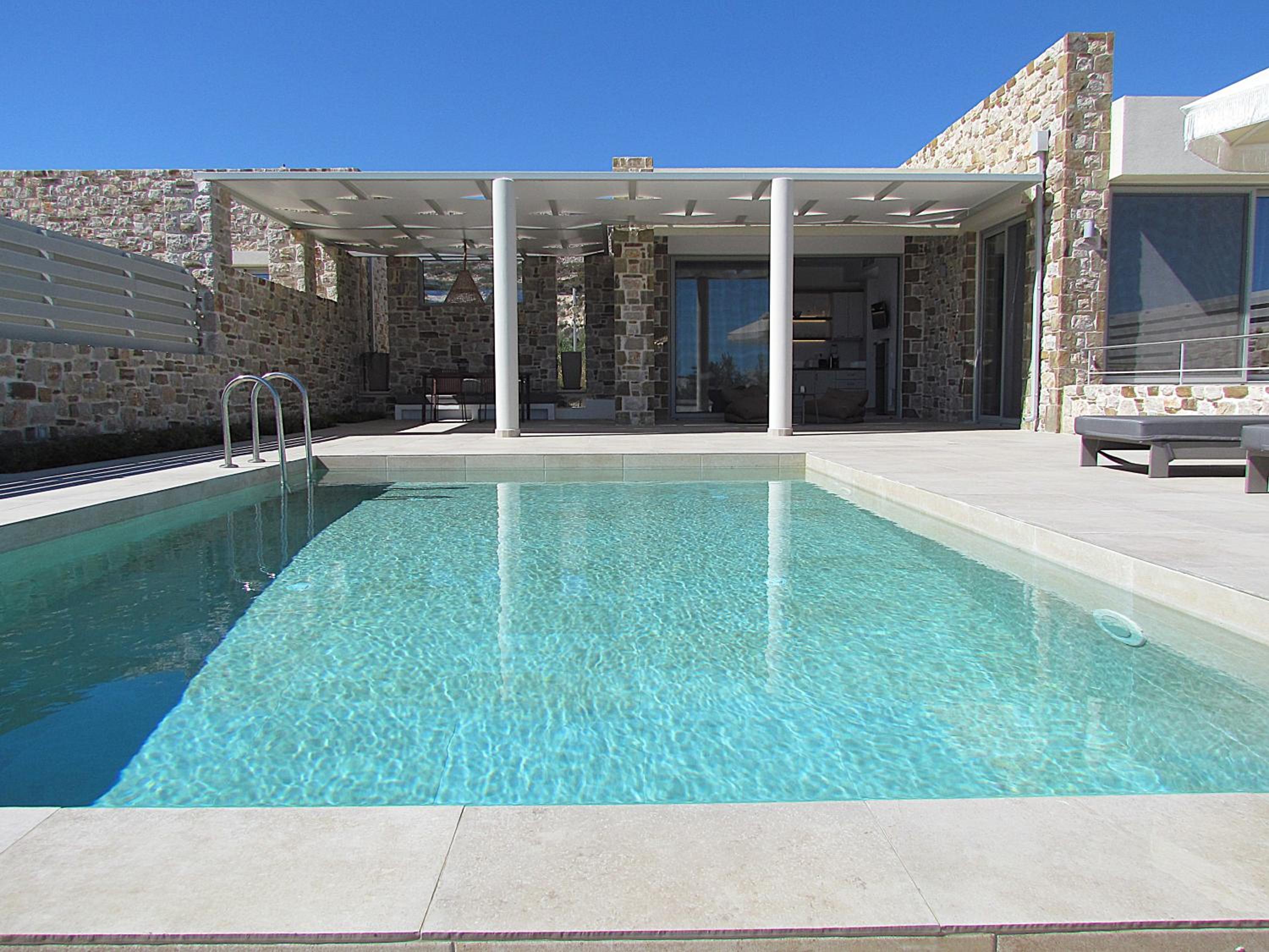 Orelia Luxury Villas