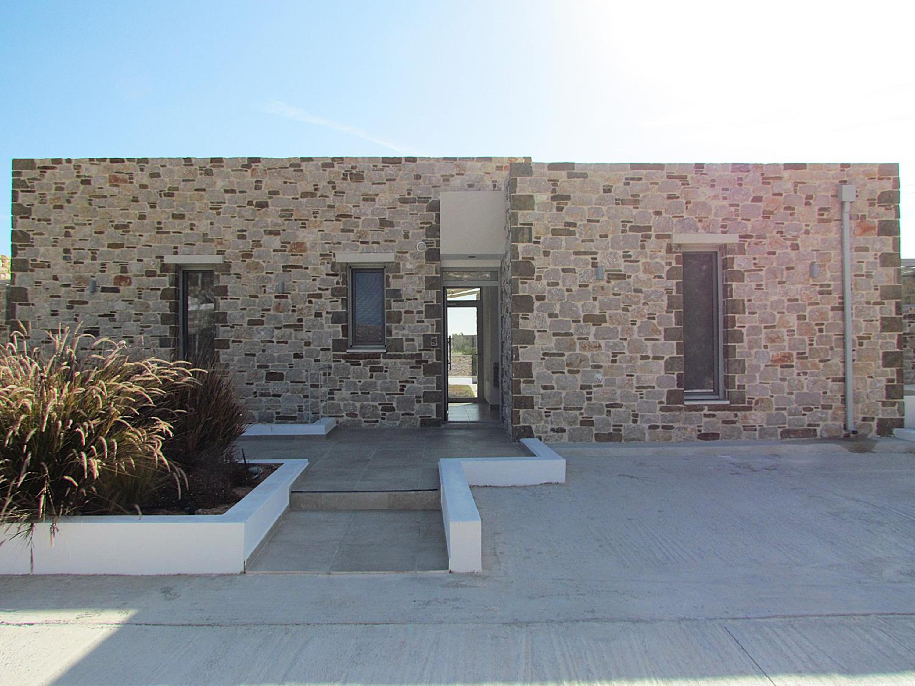 Orelia Luxury Villas