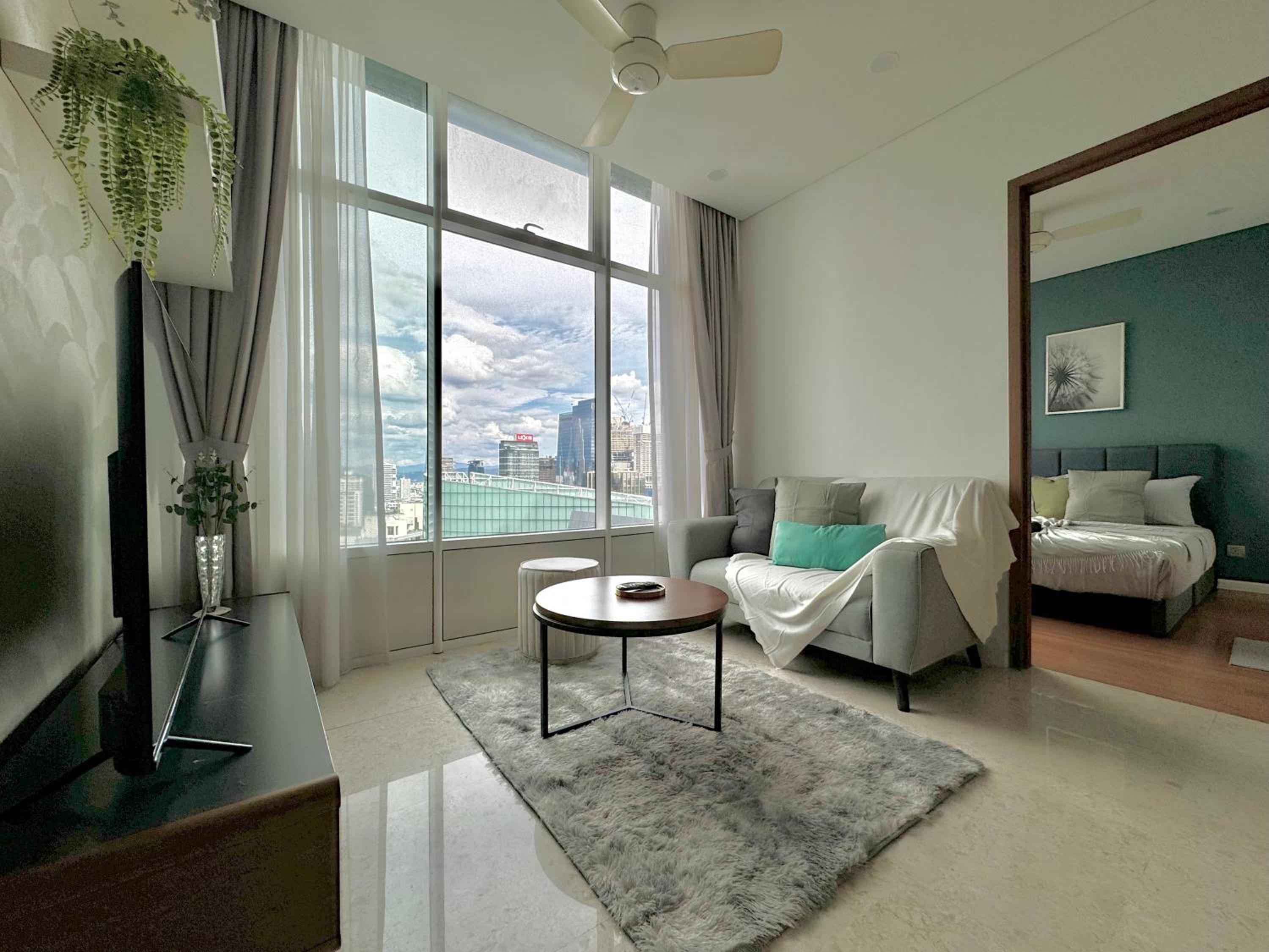 Sky Suites Wonder 2BR Suite KLCC View