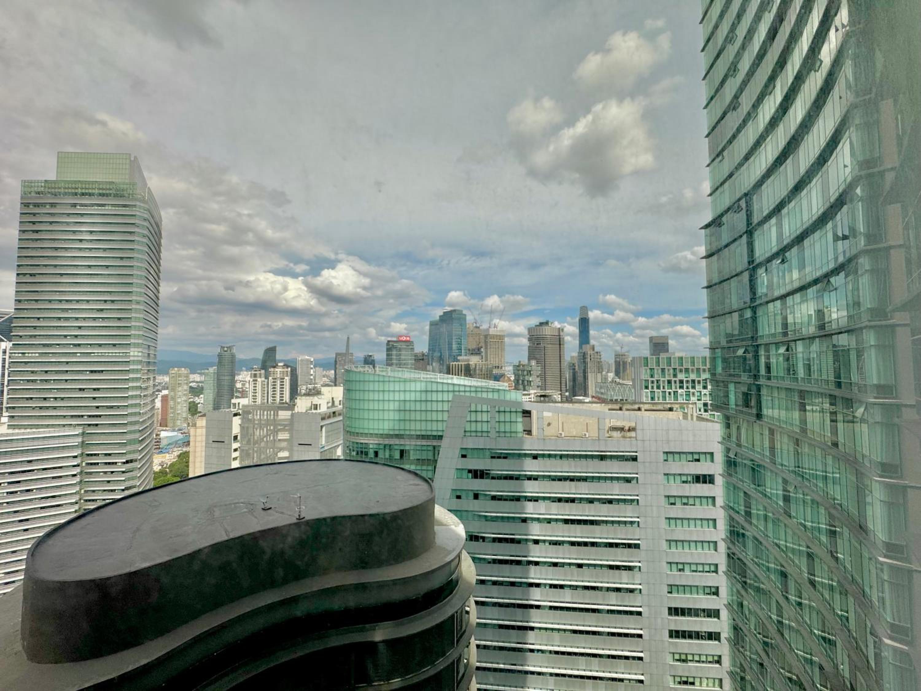 Sky Suites Wonder 2BR Suite KLCC View