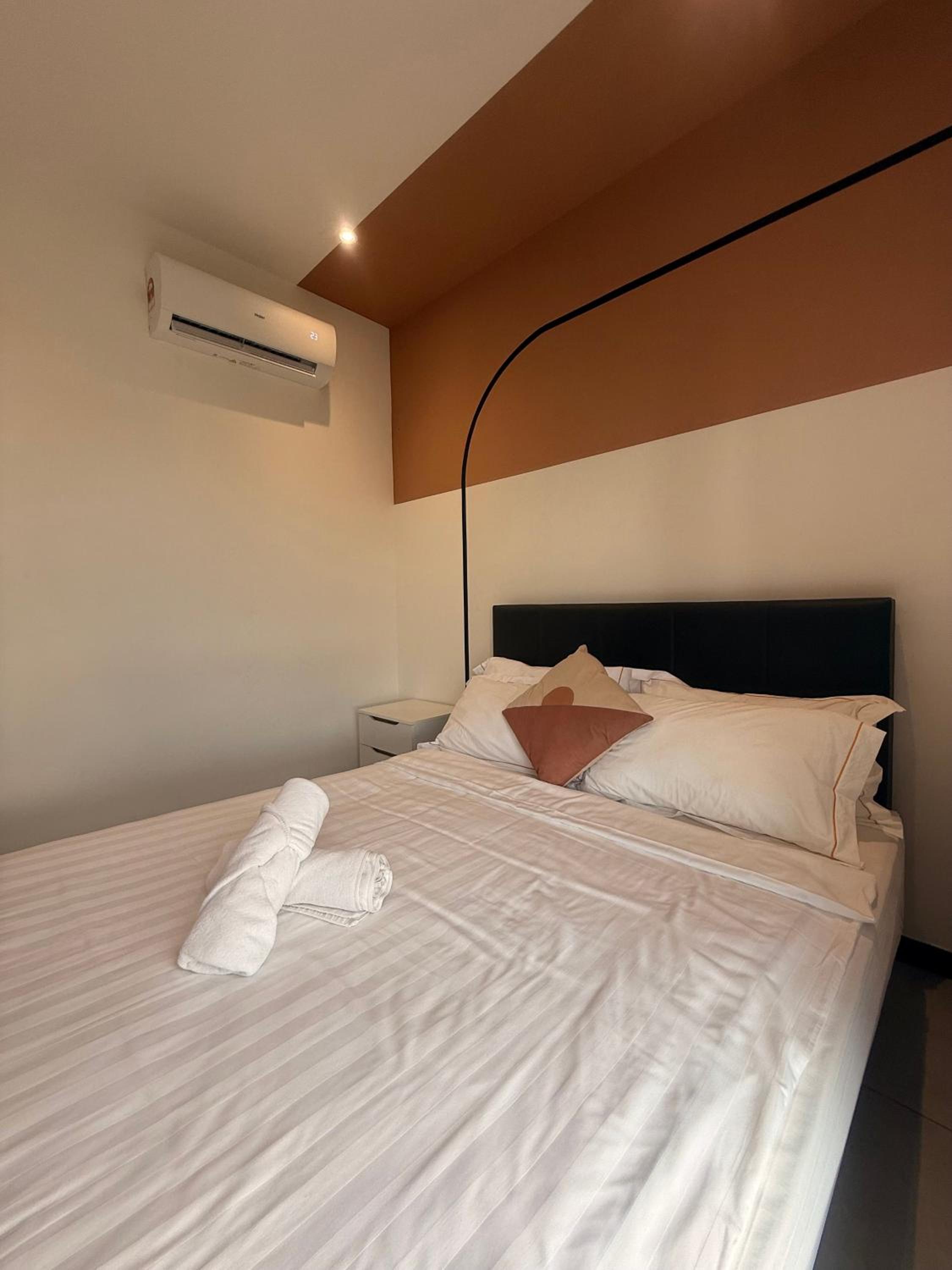 Downtown Retreat 2BR at Neu Suites, Kuala Lumpur