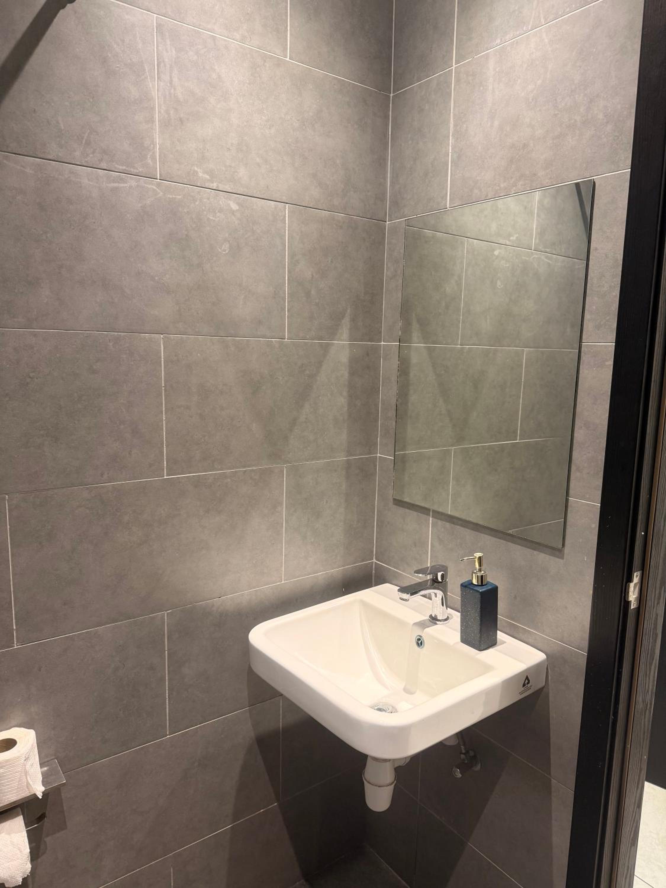 Downtown Retreat 2BR at Neu Suites, Kuala Lumpur