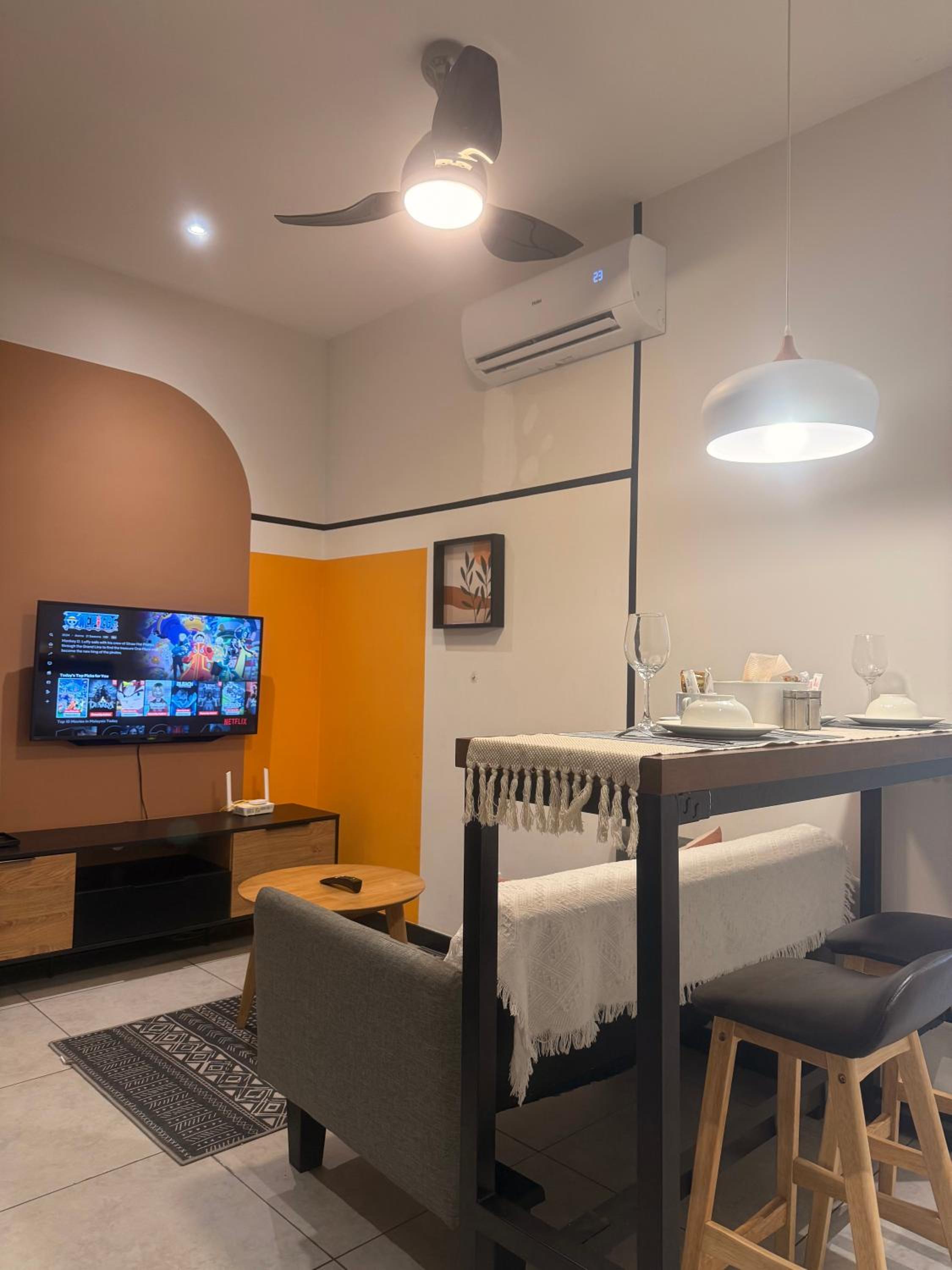 Downtown Retreat 2BR at Neu Suites, Kuala Lumpur