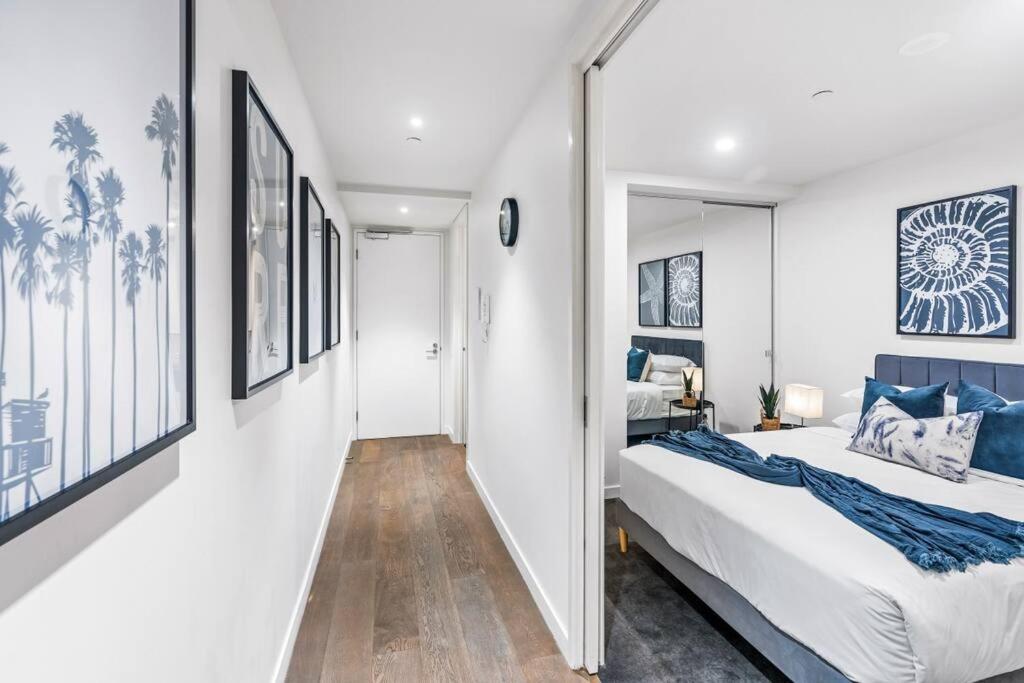 Elwood Beachside Escape