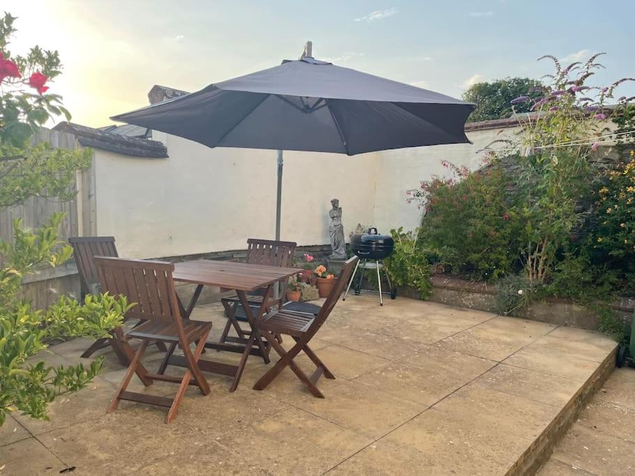 Braunton Breaks - North Beach Cottage view 4