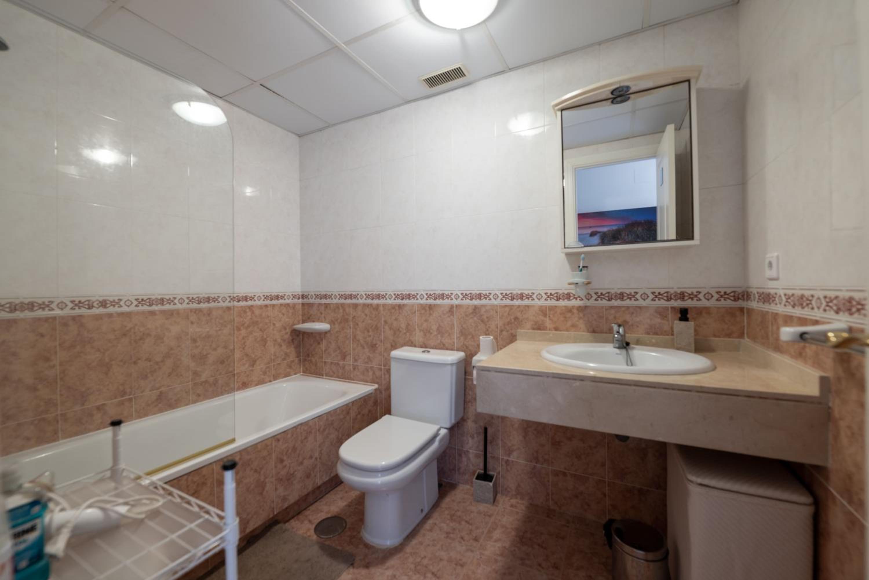 Apartamento 2BR, Lorcrimar 4 Puerto Banús view 5