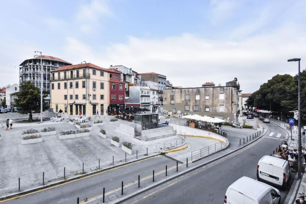 Poveiros Studio OPorto City Center view 4