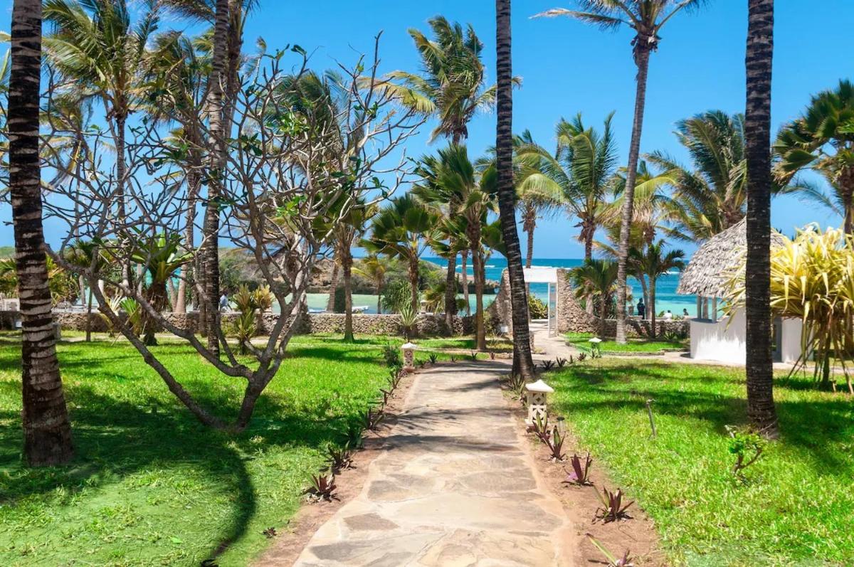 Life Resort Sun Palm Beach & SPA
