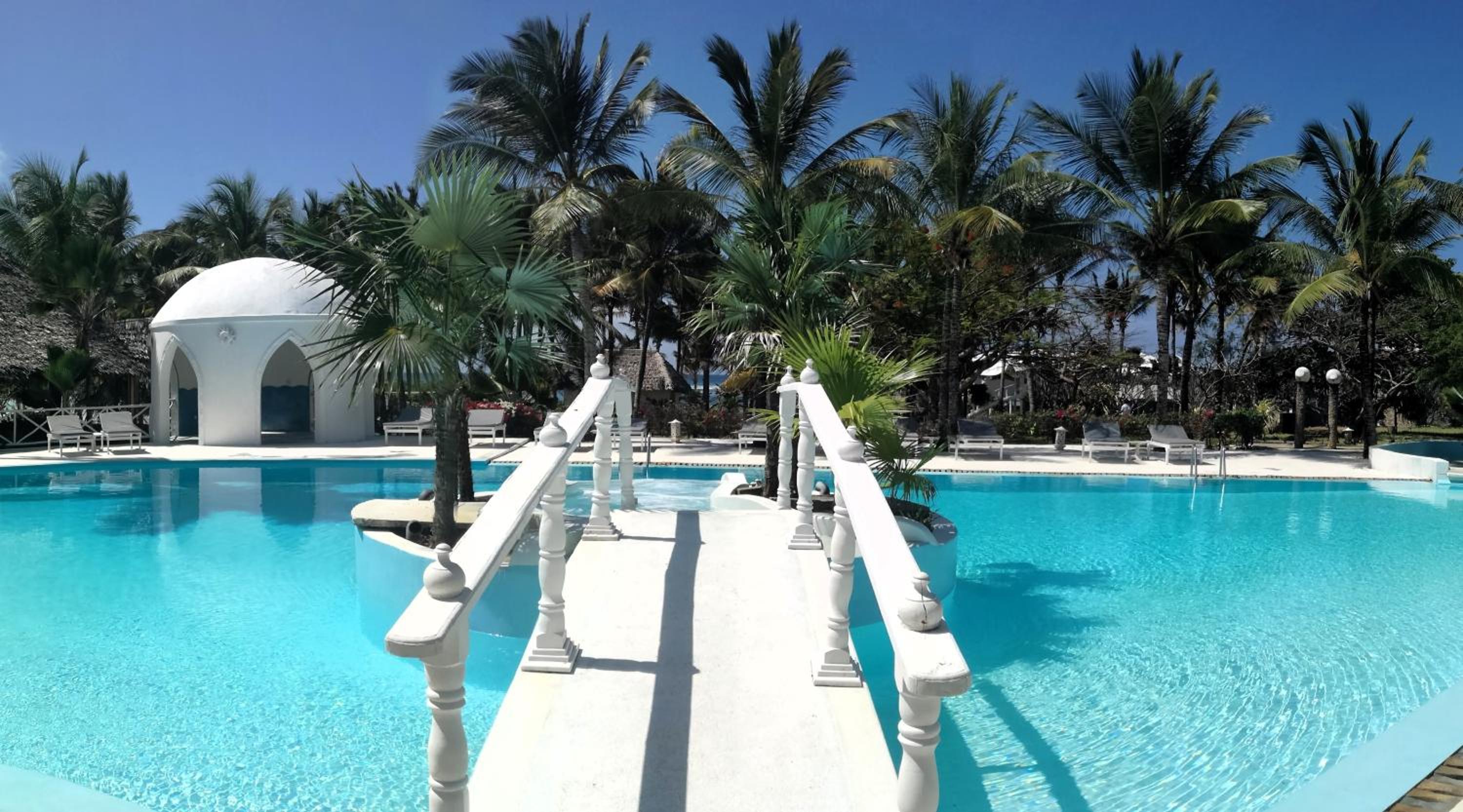 Life Resort Sun Palm Beach & SPA