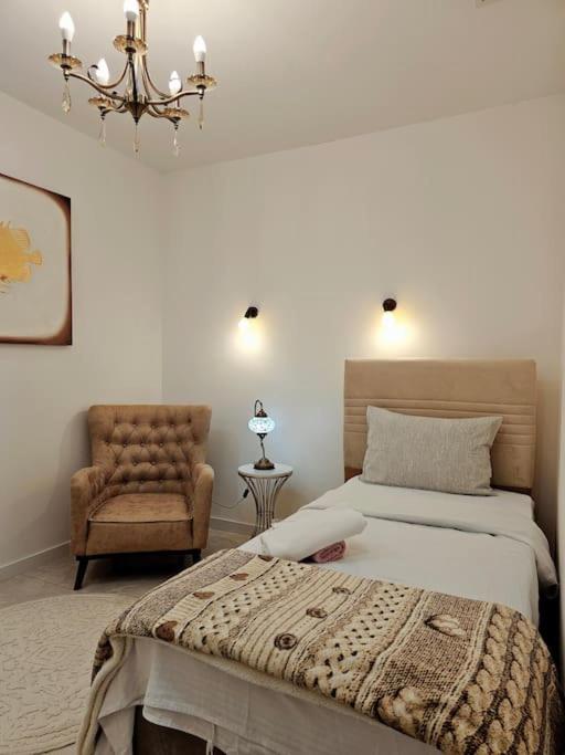 King David luxury two bedroom 26 view 4