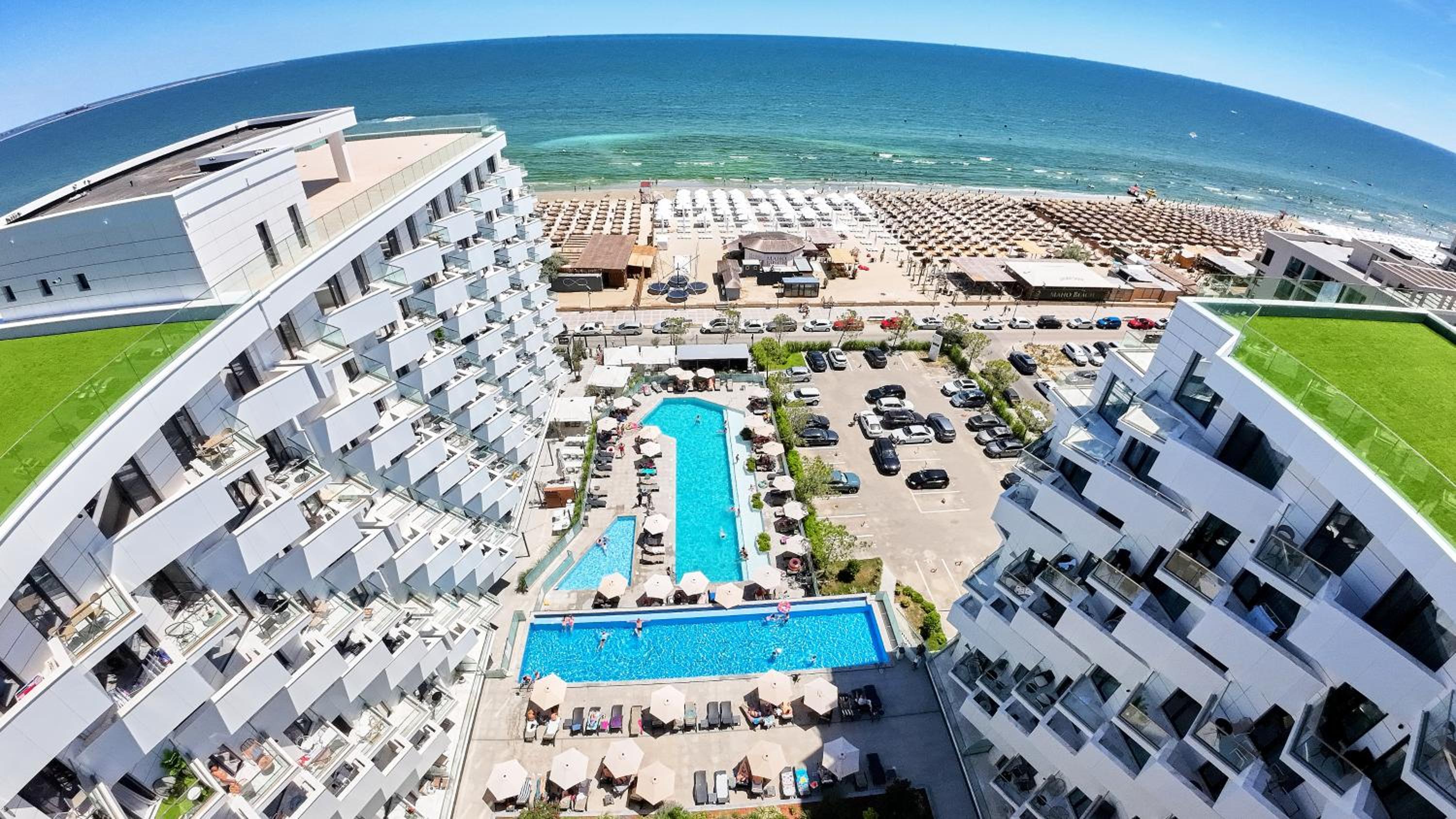 Blue Seven Apartment in Infinity Beach Resort view 4