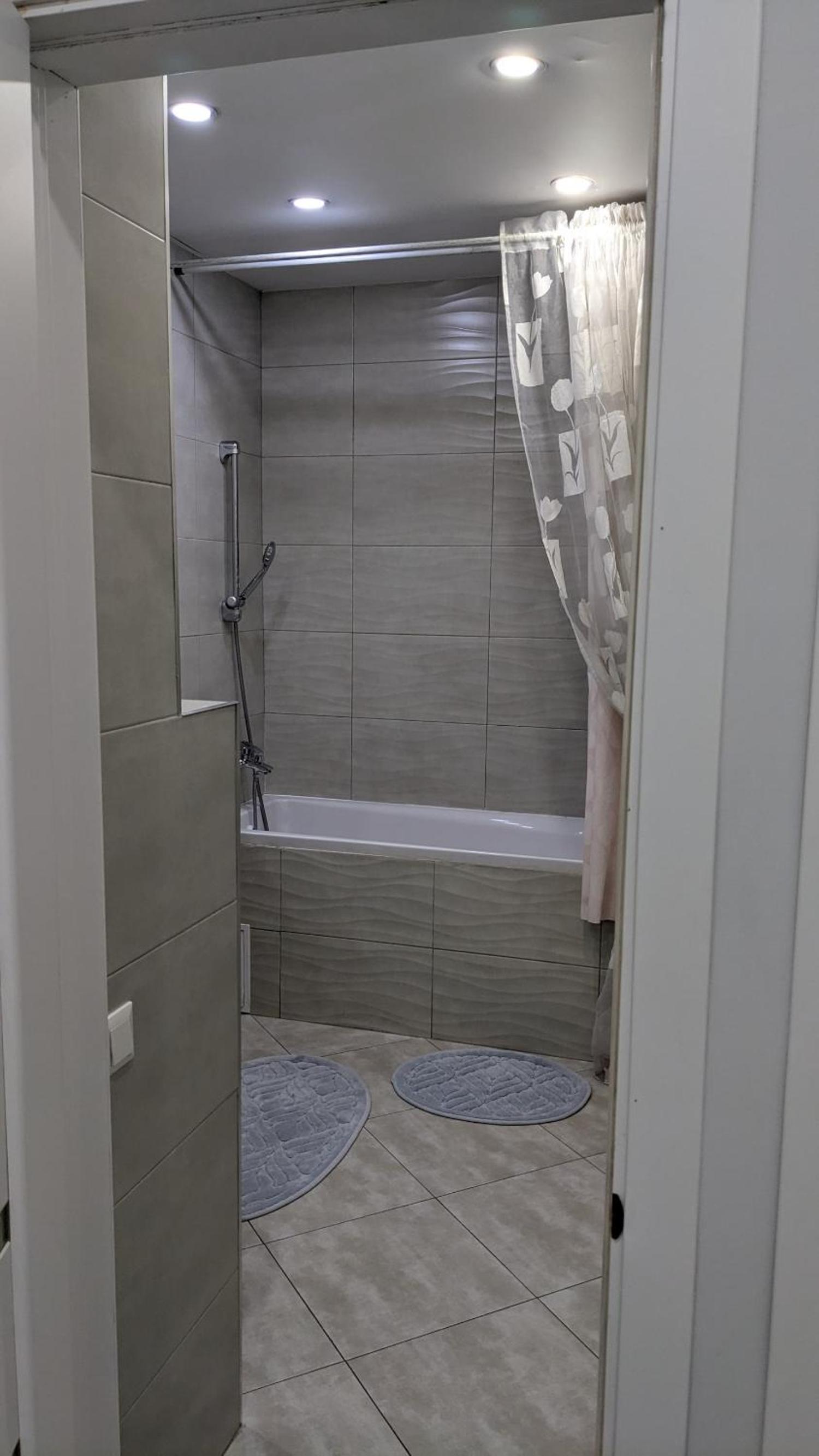 GoRent ExFactor apartment