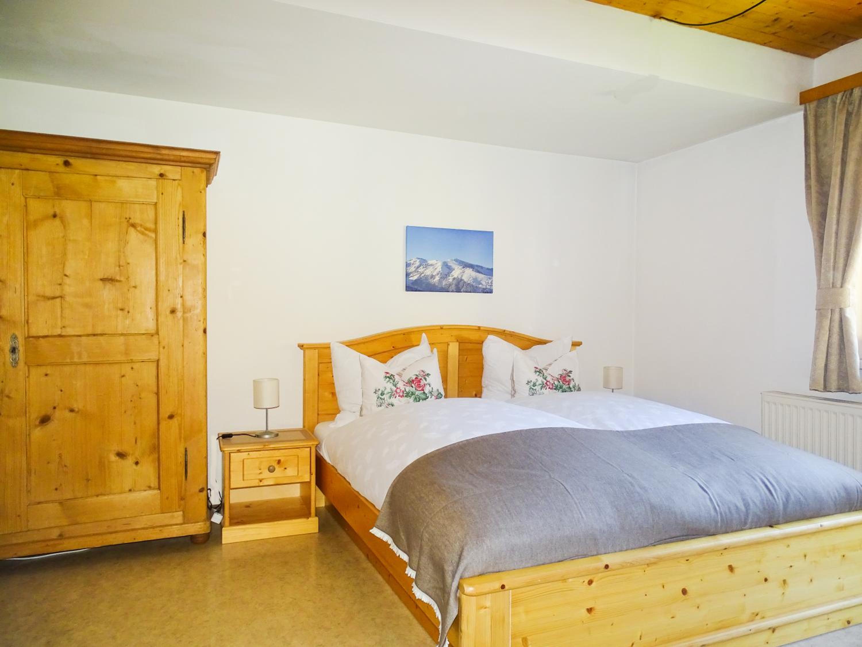 Haus Schneeberg - 3 apartments for 10 people