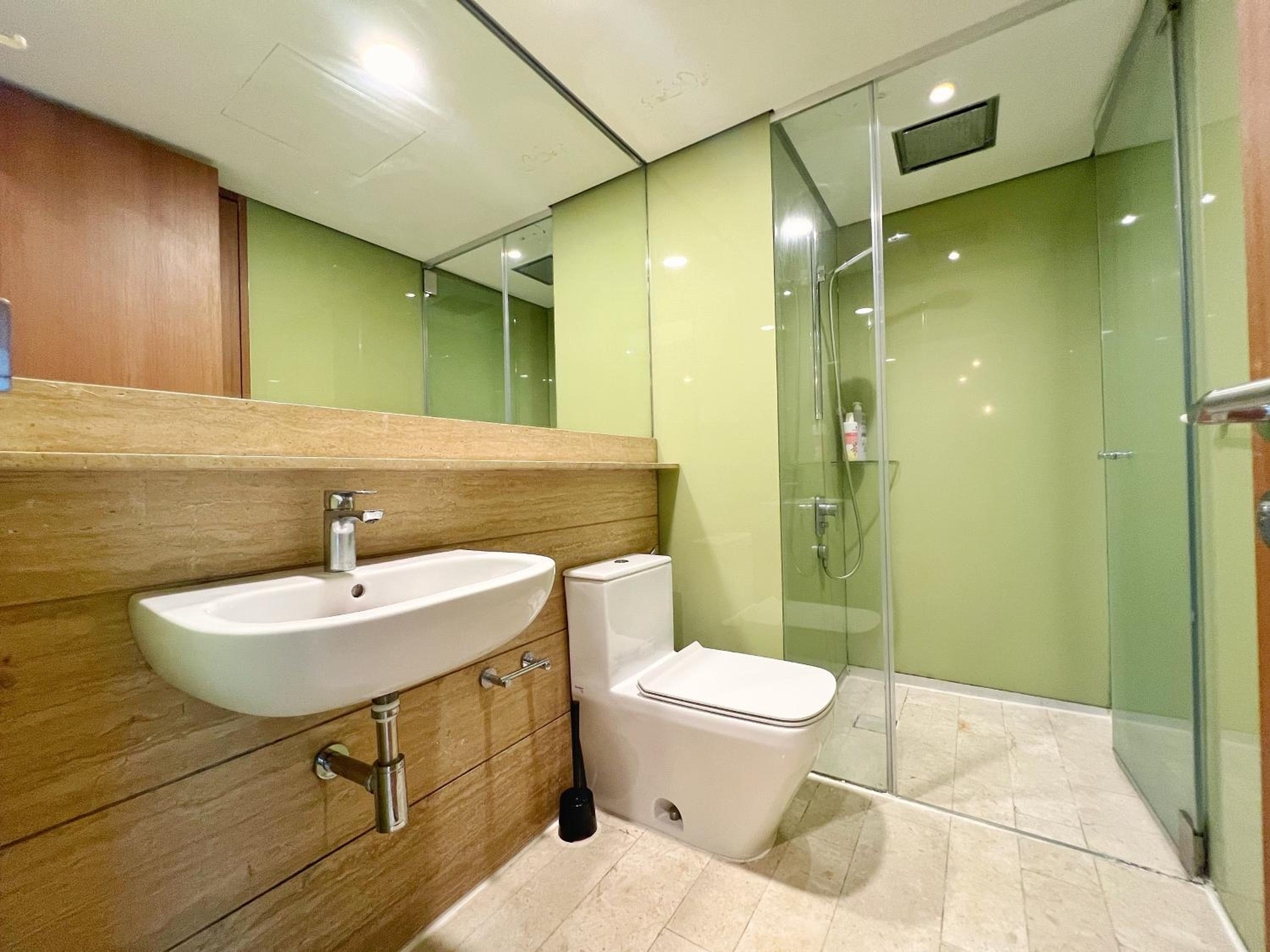 Sky Suites Modern 3BR Family Suite at KLCC