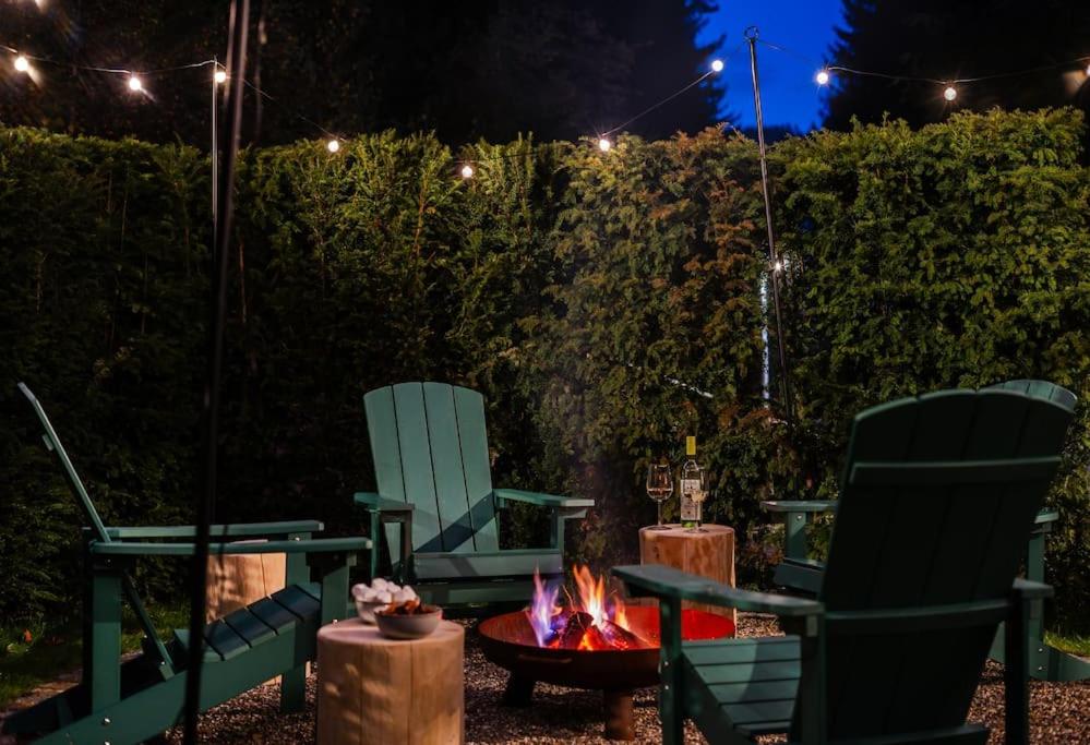 Exklusives Ferienhaus am Waldrand mit Whirlpool und Sauna