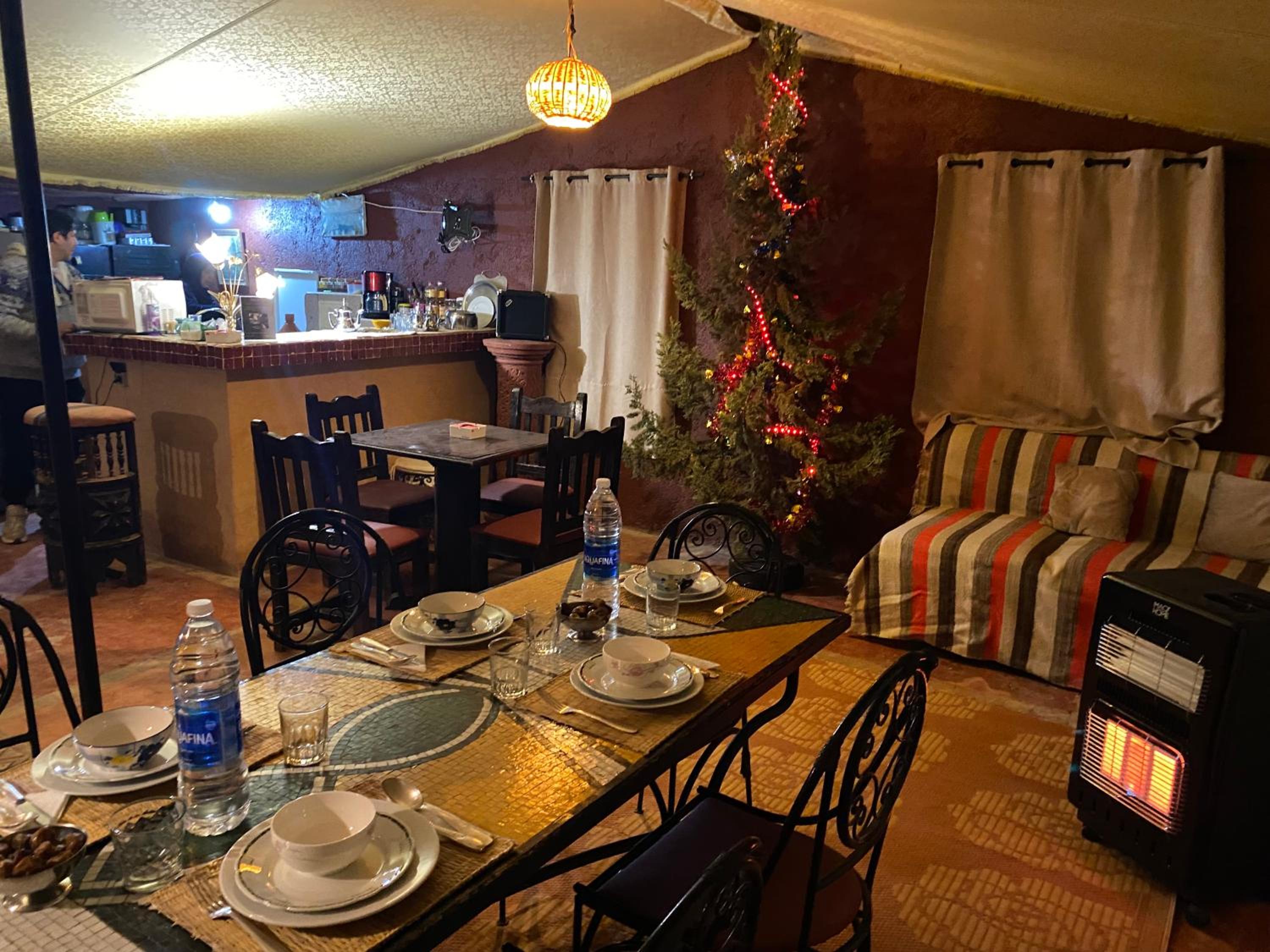dining