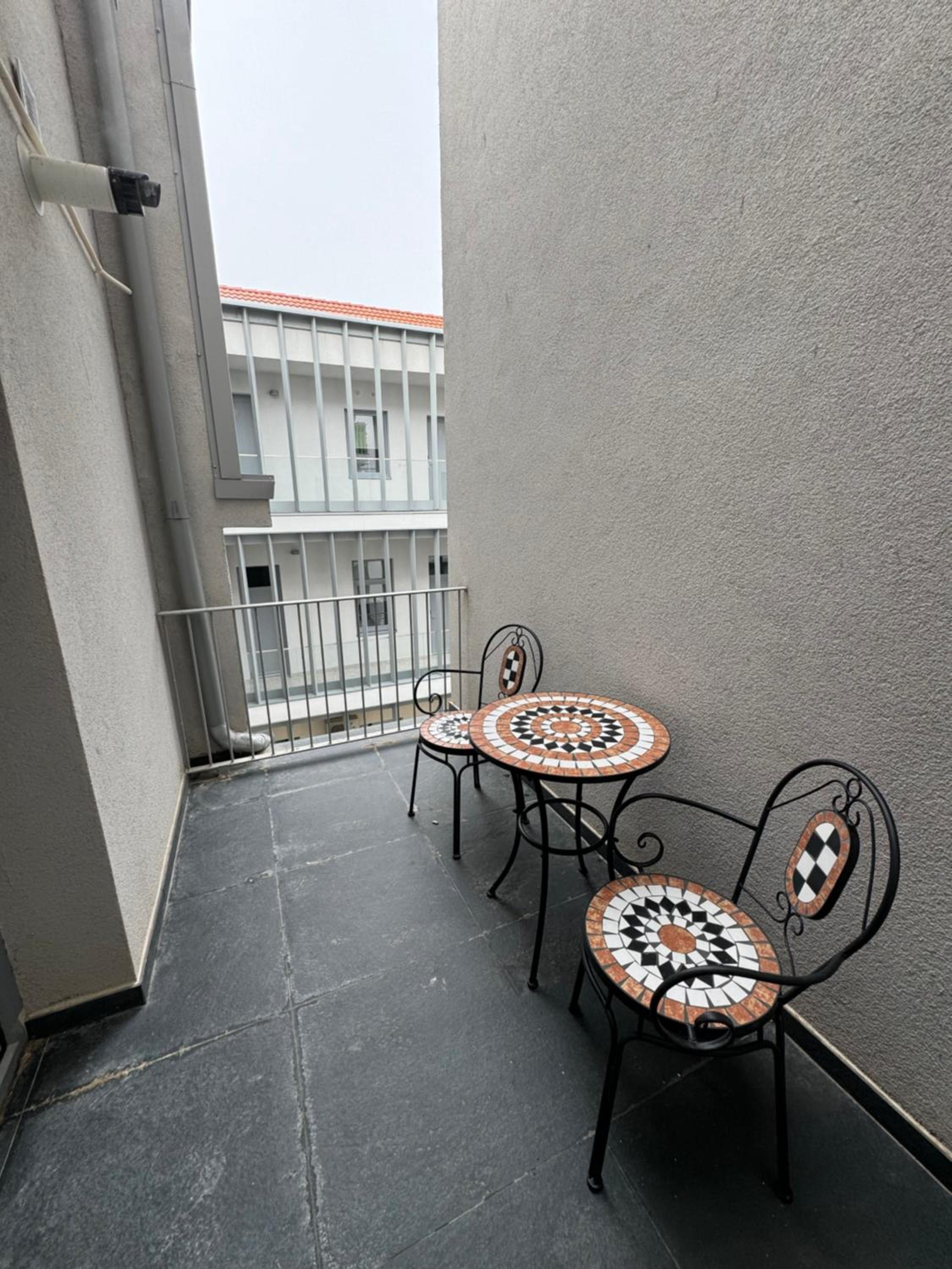 Avenue View - Julie Apartment view 2