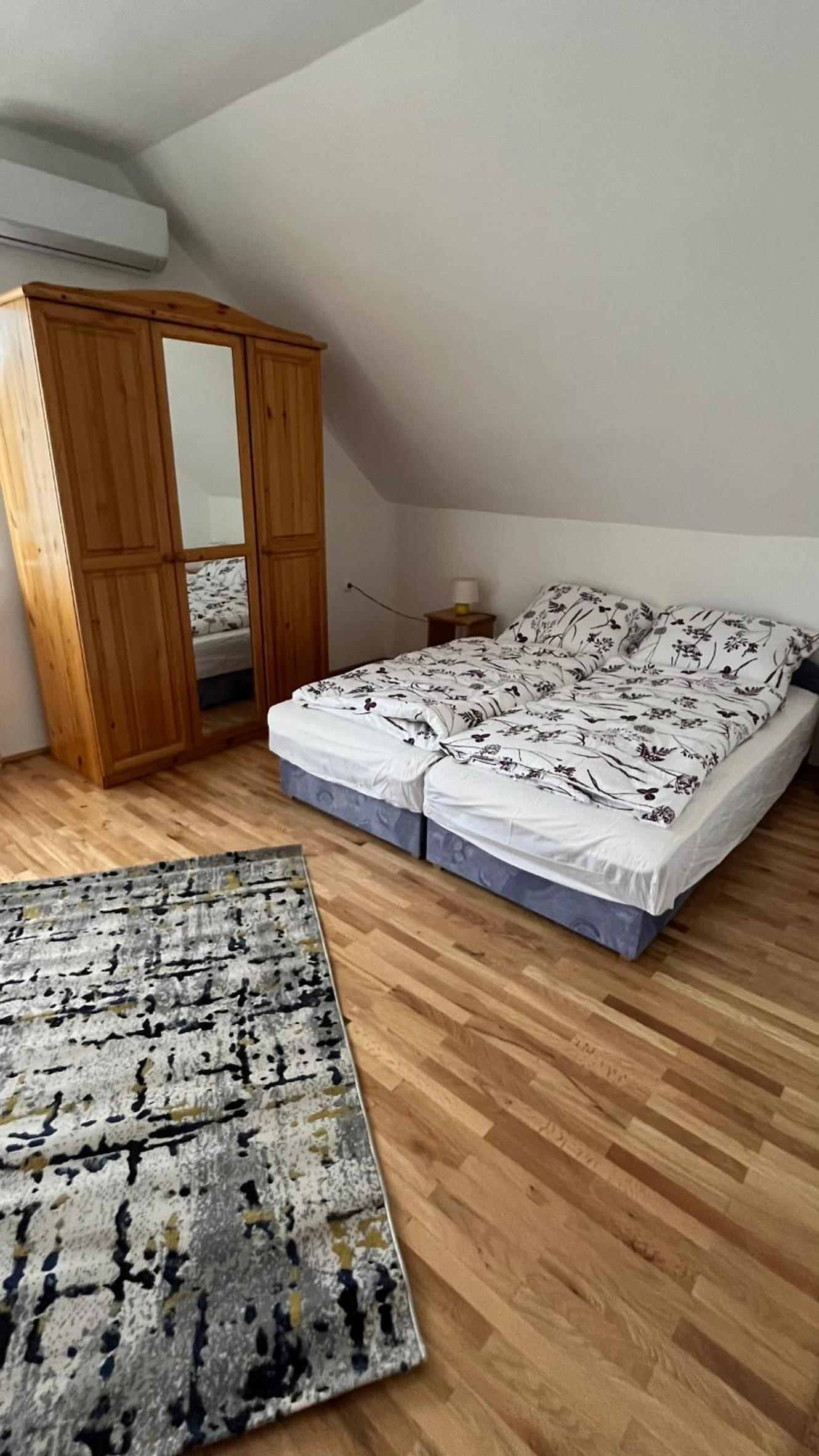 Bözsi Apartman view 5