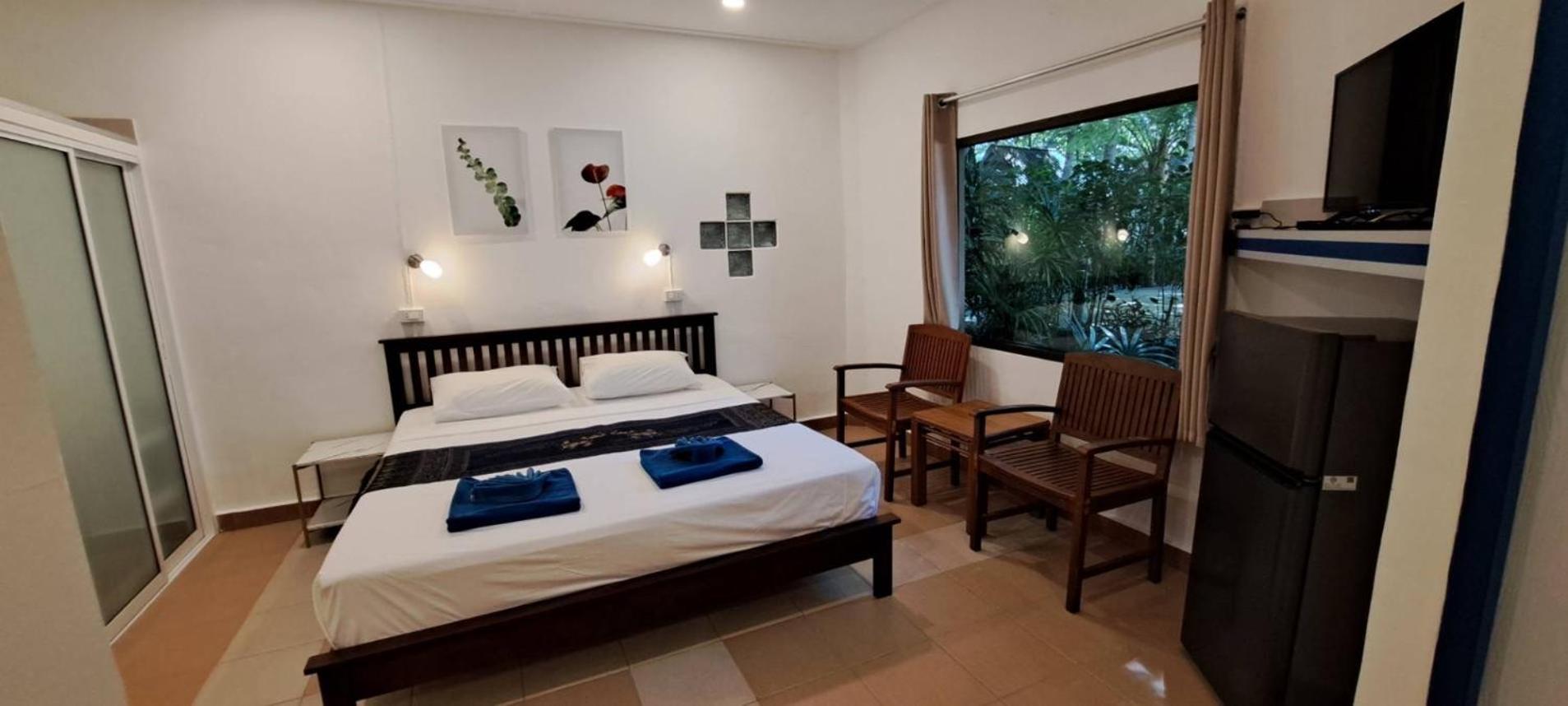 Lanta Island Resort
