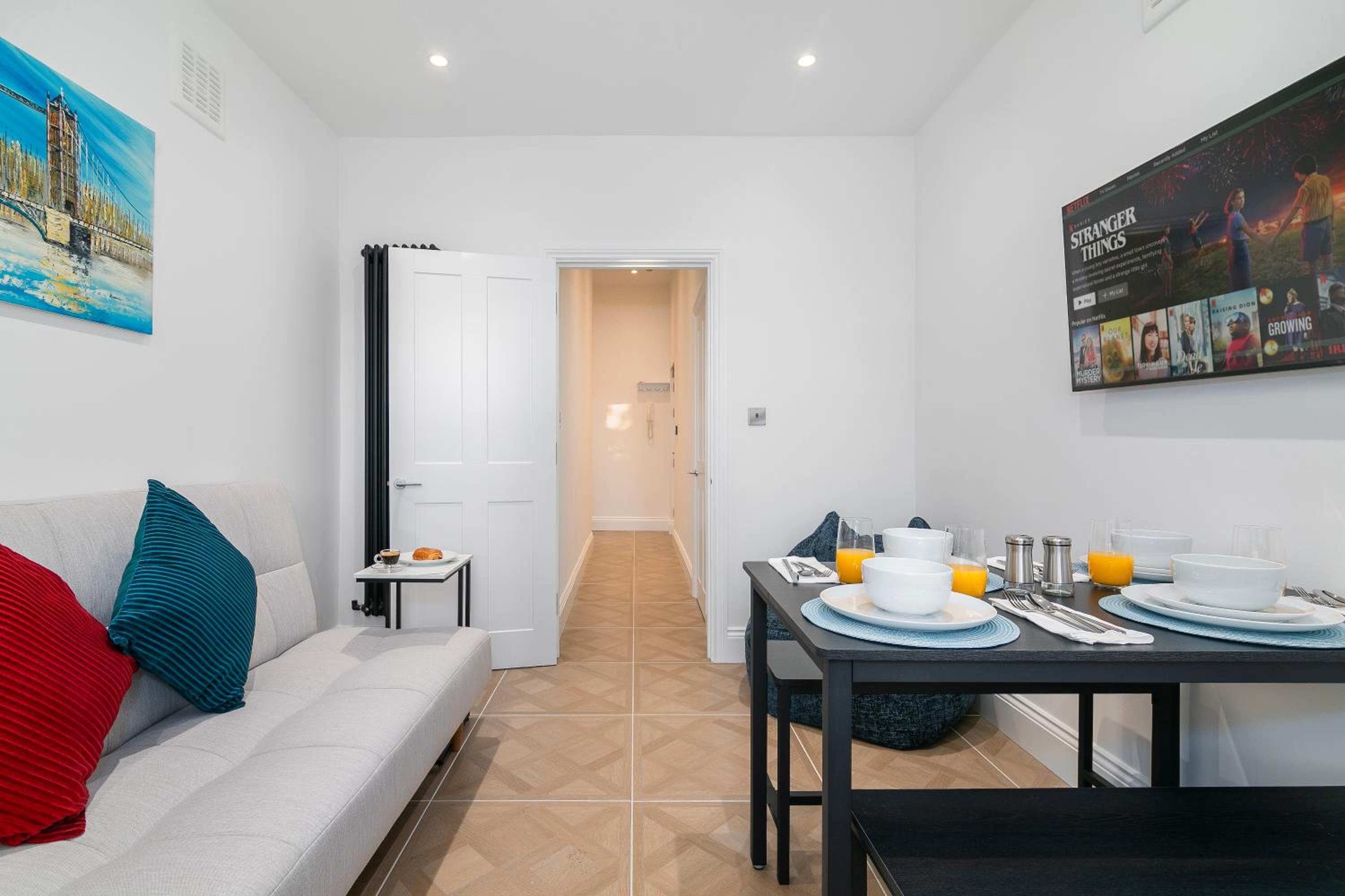 Modern 2 bed en-suite Chelsea