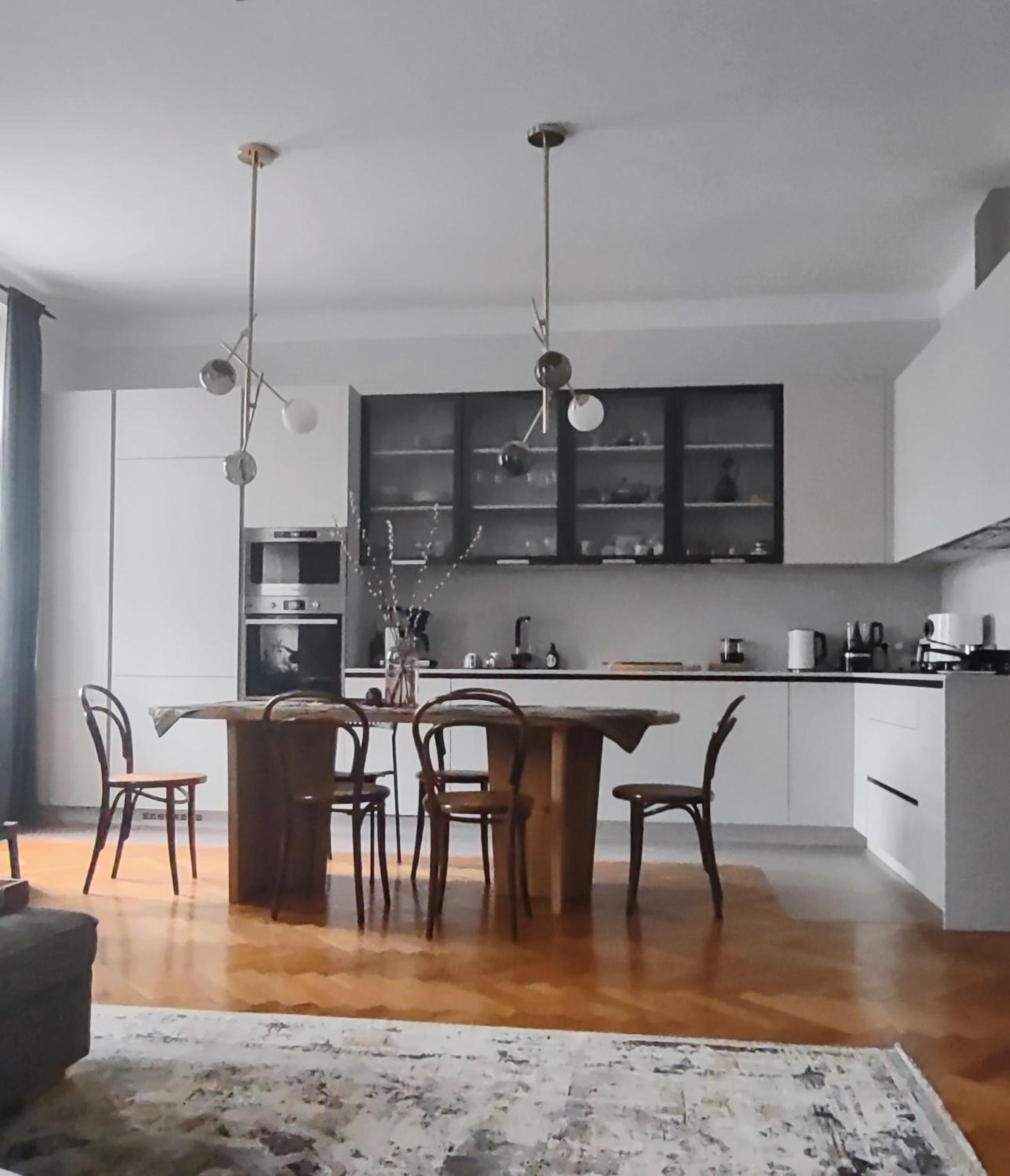 Spacious Apartment in Central Prague 3 bedrooms, 6 people