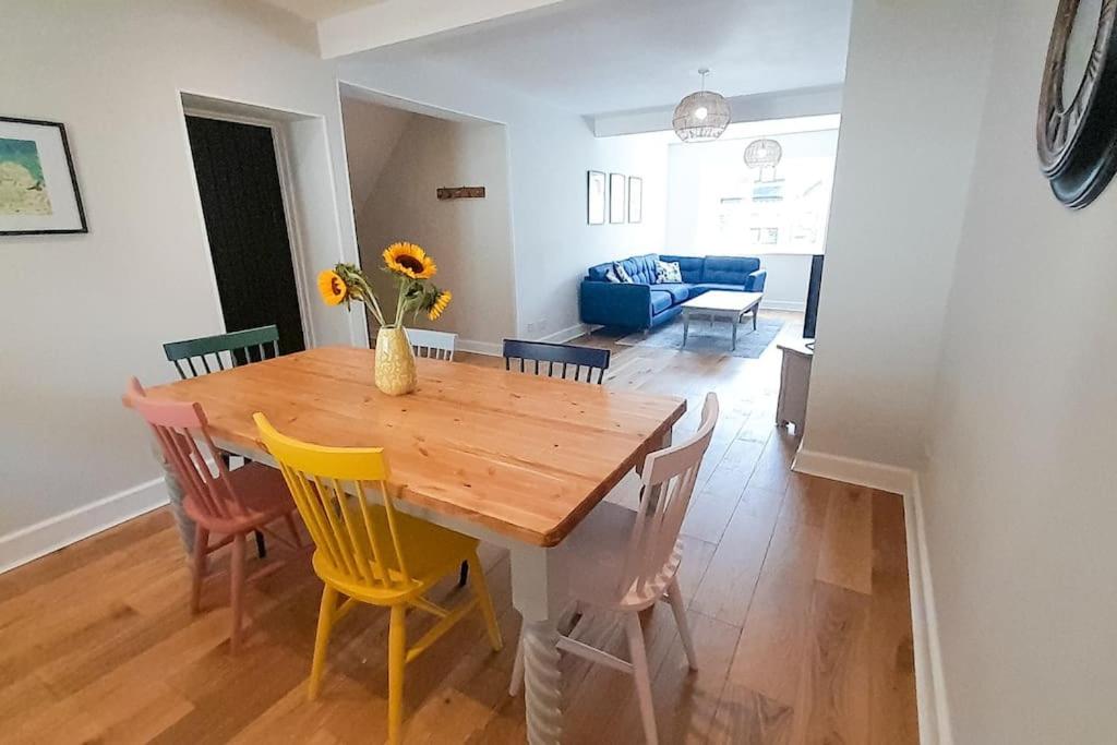 Lynton Vacations - Cosy coastal retreat lovingly refurbished - Property Image 4