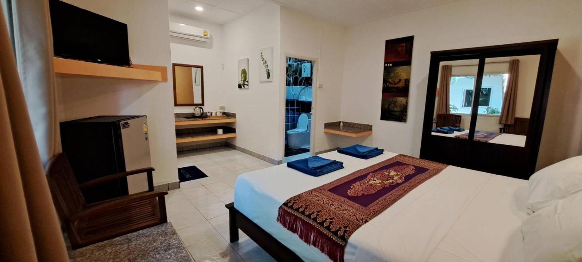 Lanta Island Resort