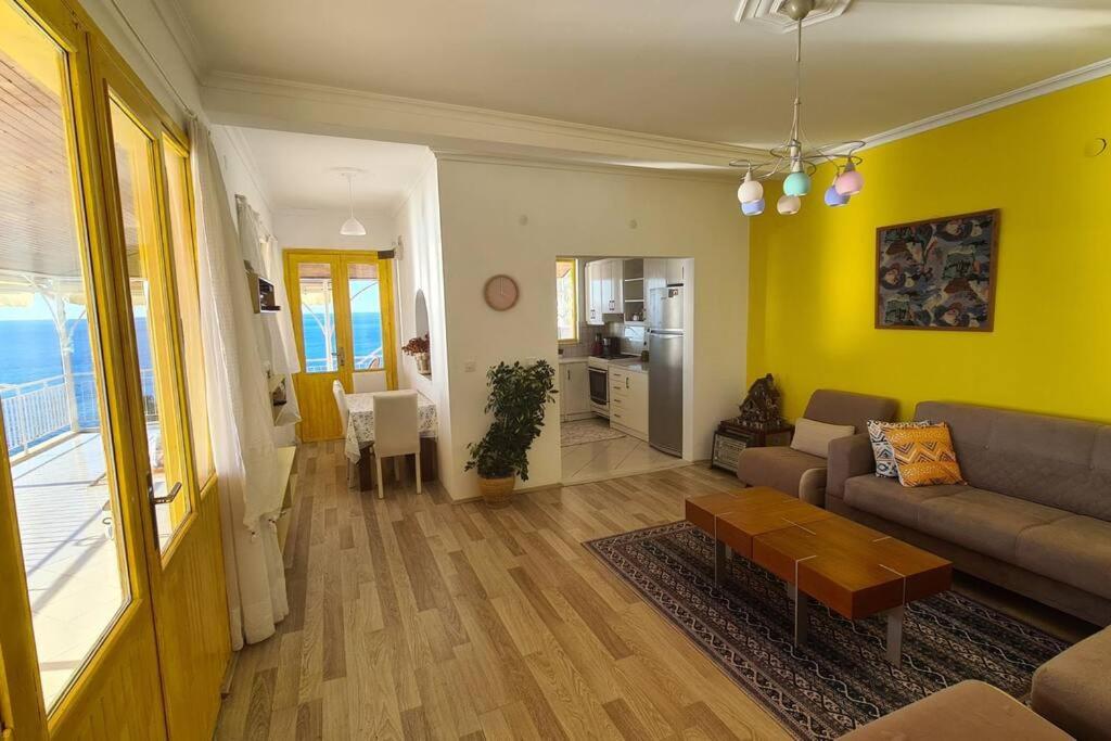 Uğrak Home