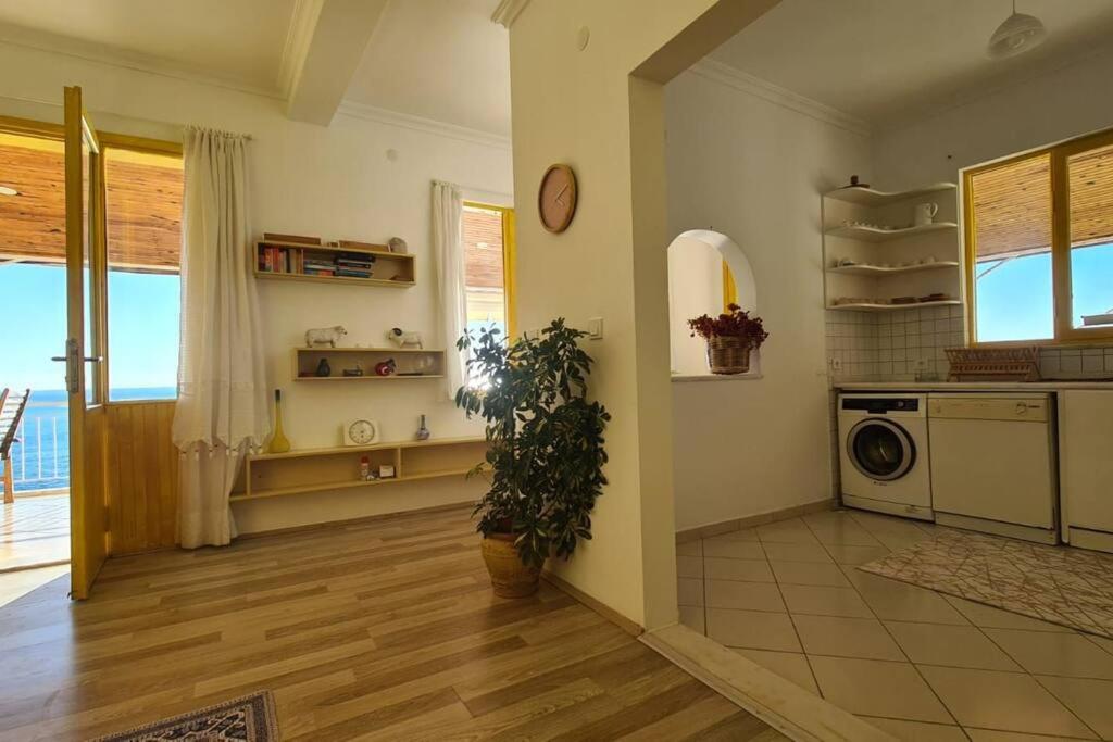Uğrak Home