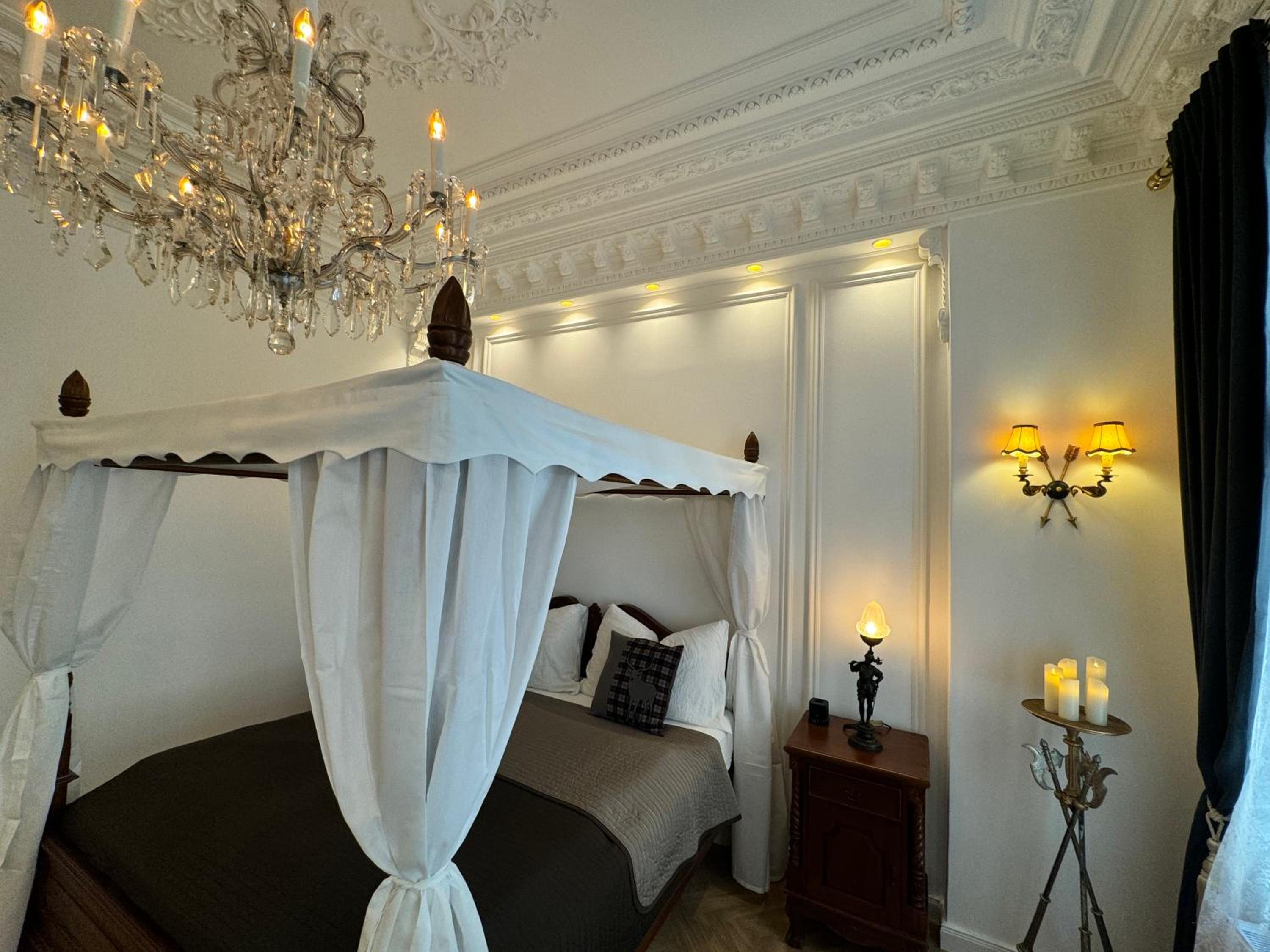 7th HEAVEN Vienna Center Apartments