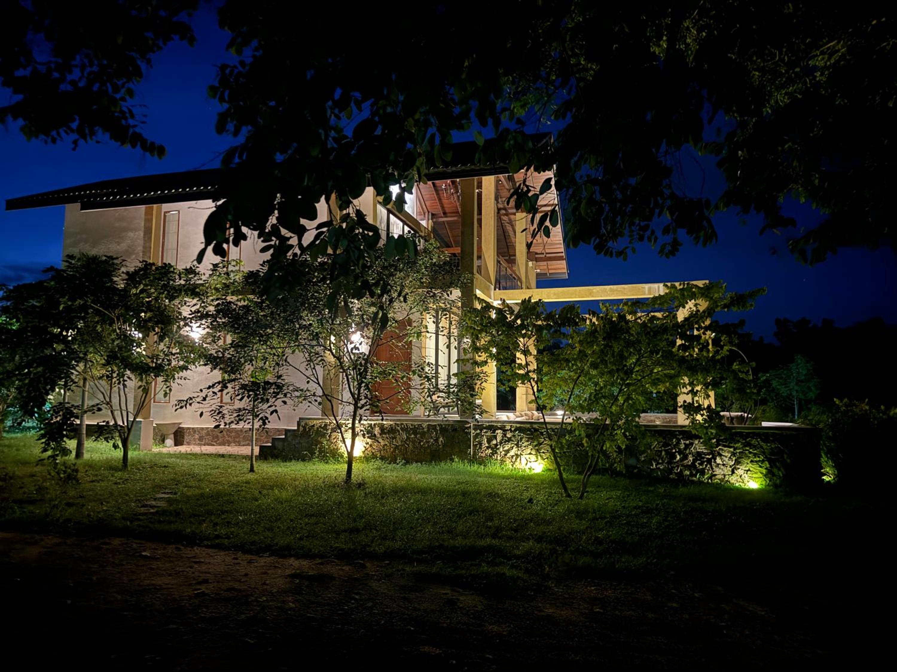 The Villa Lakeshore view 3