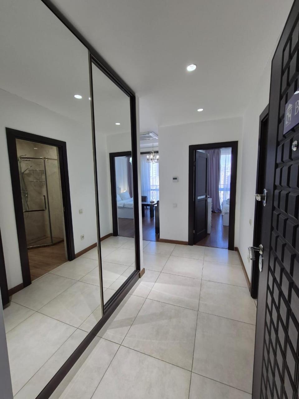 Sirun Apartments