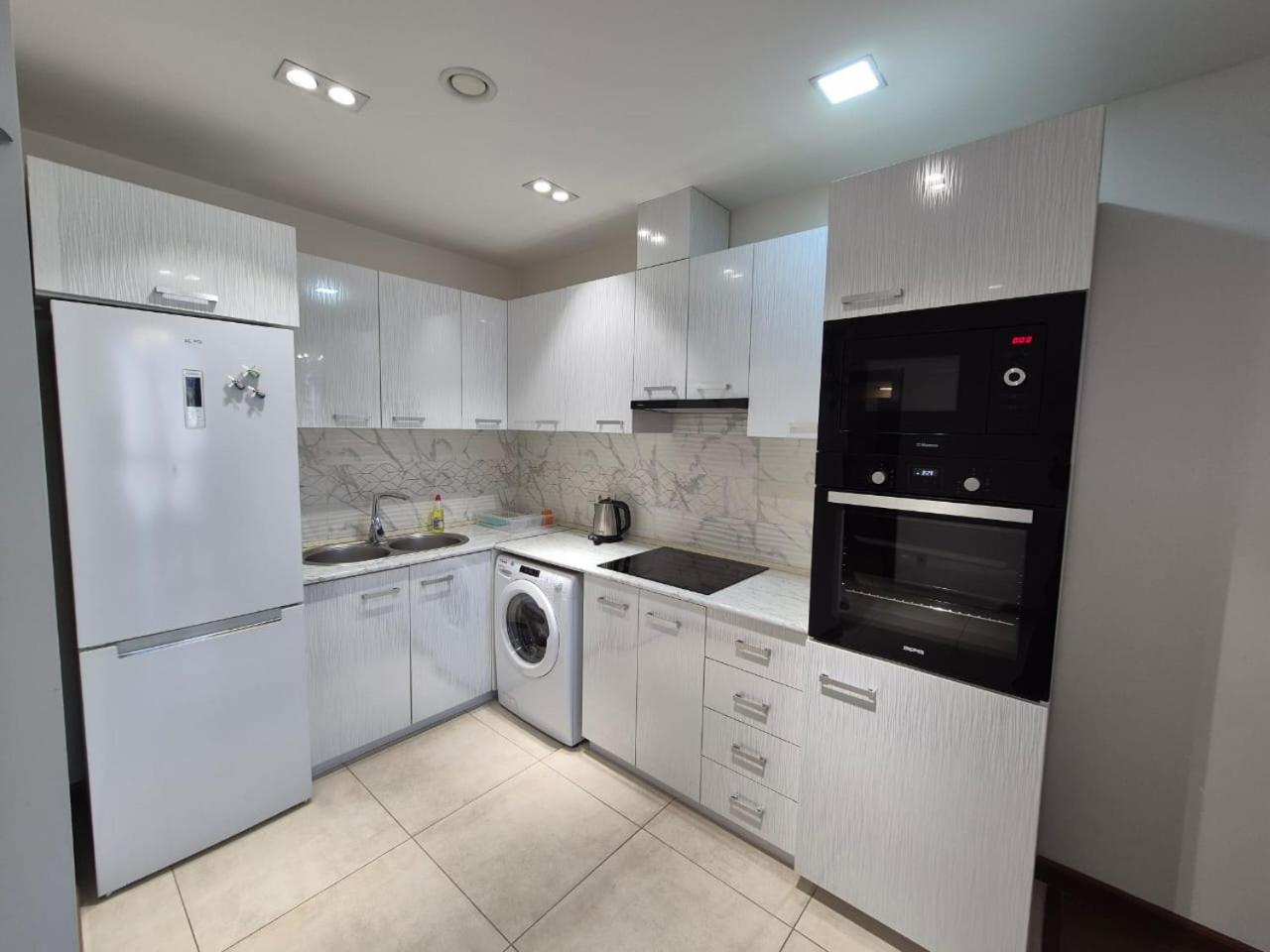 Sirun Apartments