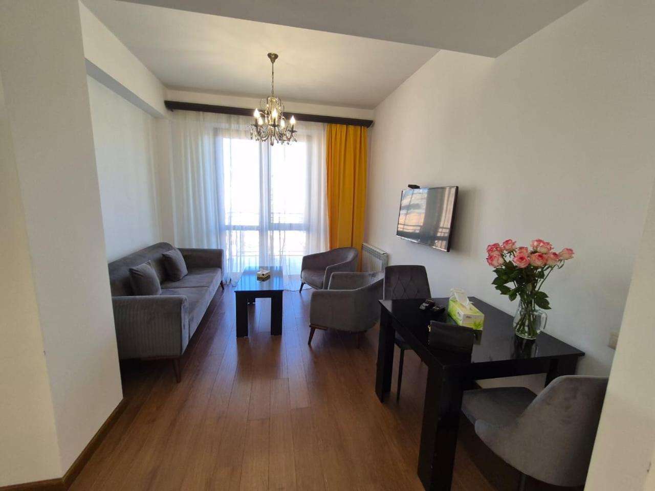 Sirun Apartments
